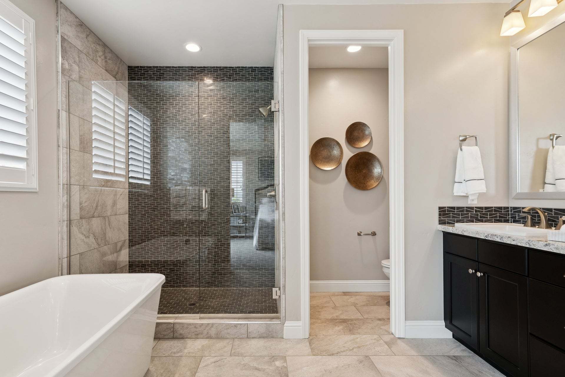 Layia at Sea Haven | Maddison Model | Owner's Bathroom