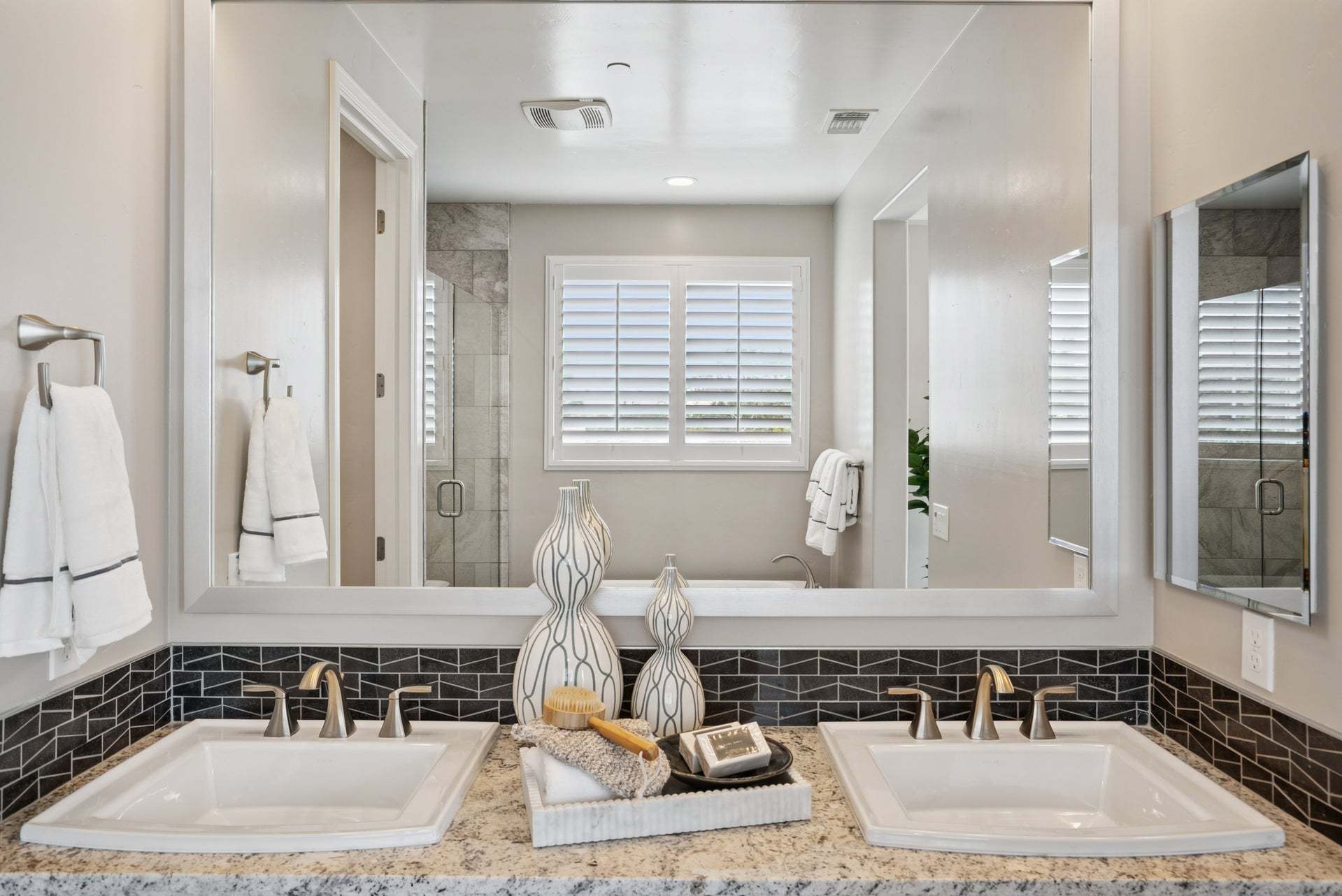 Layia at Sea Haven | Maddison Model | Owner's Bathroom