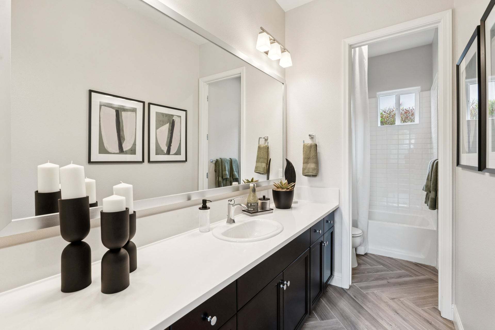 Layia at Sea Haven | Preston Model | Bathroom 2