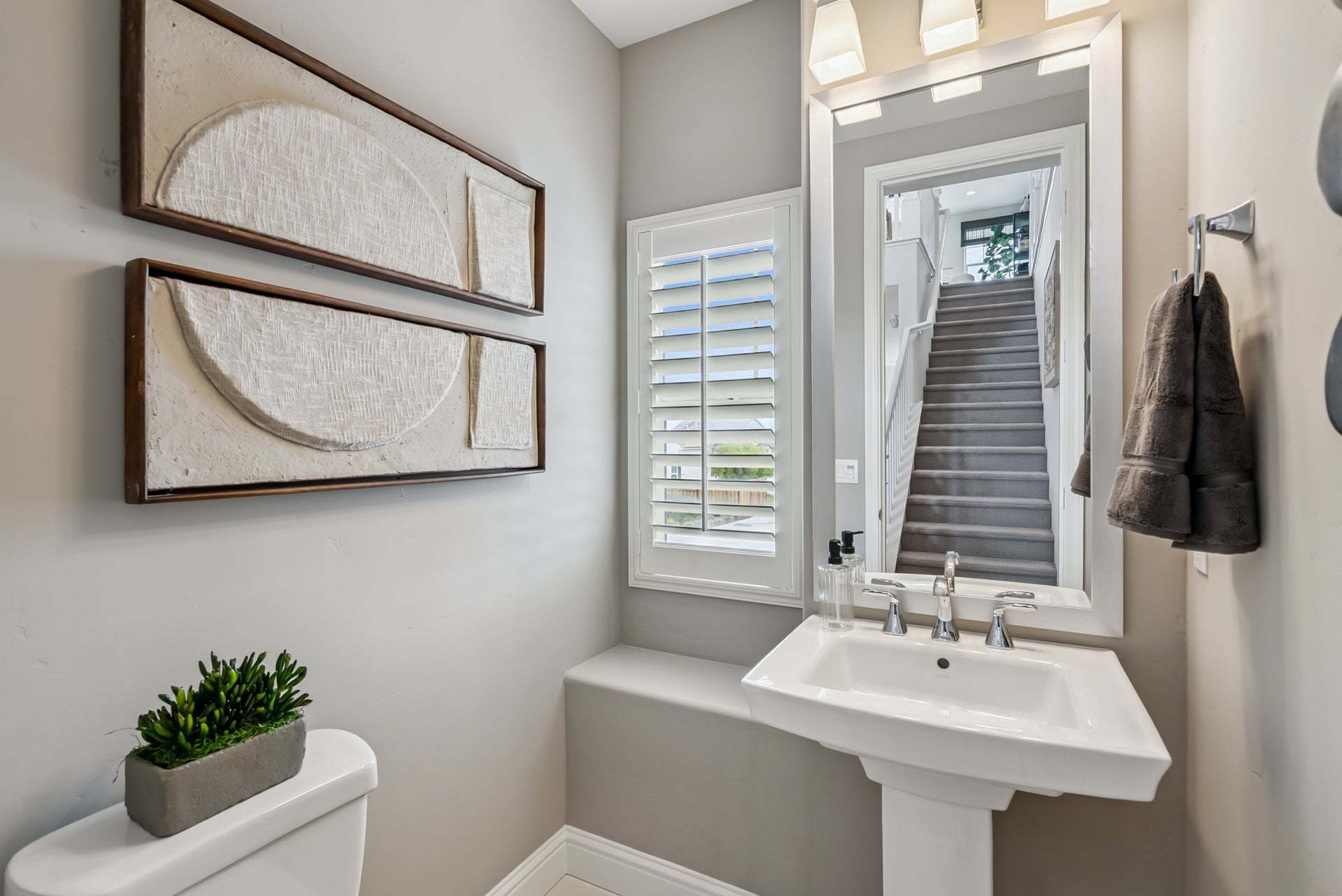 Layia at Sea Haven | Tate Model | Powder Bathroom