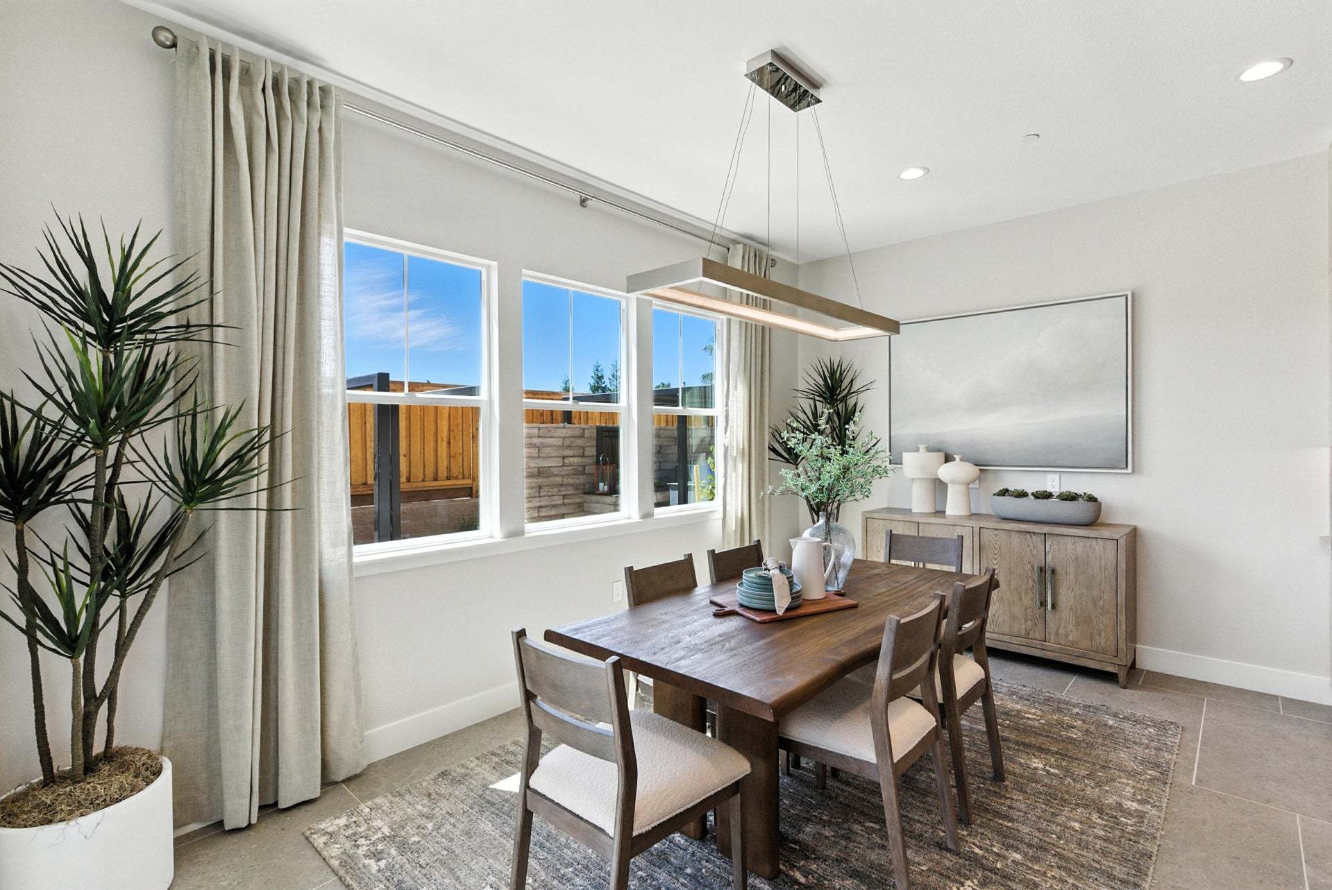 Apricot Estates by Trumark Homes in Brentwood, CA I Residence 2 Model I Nook