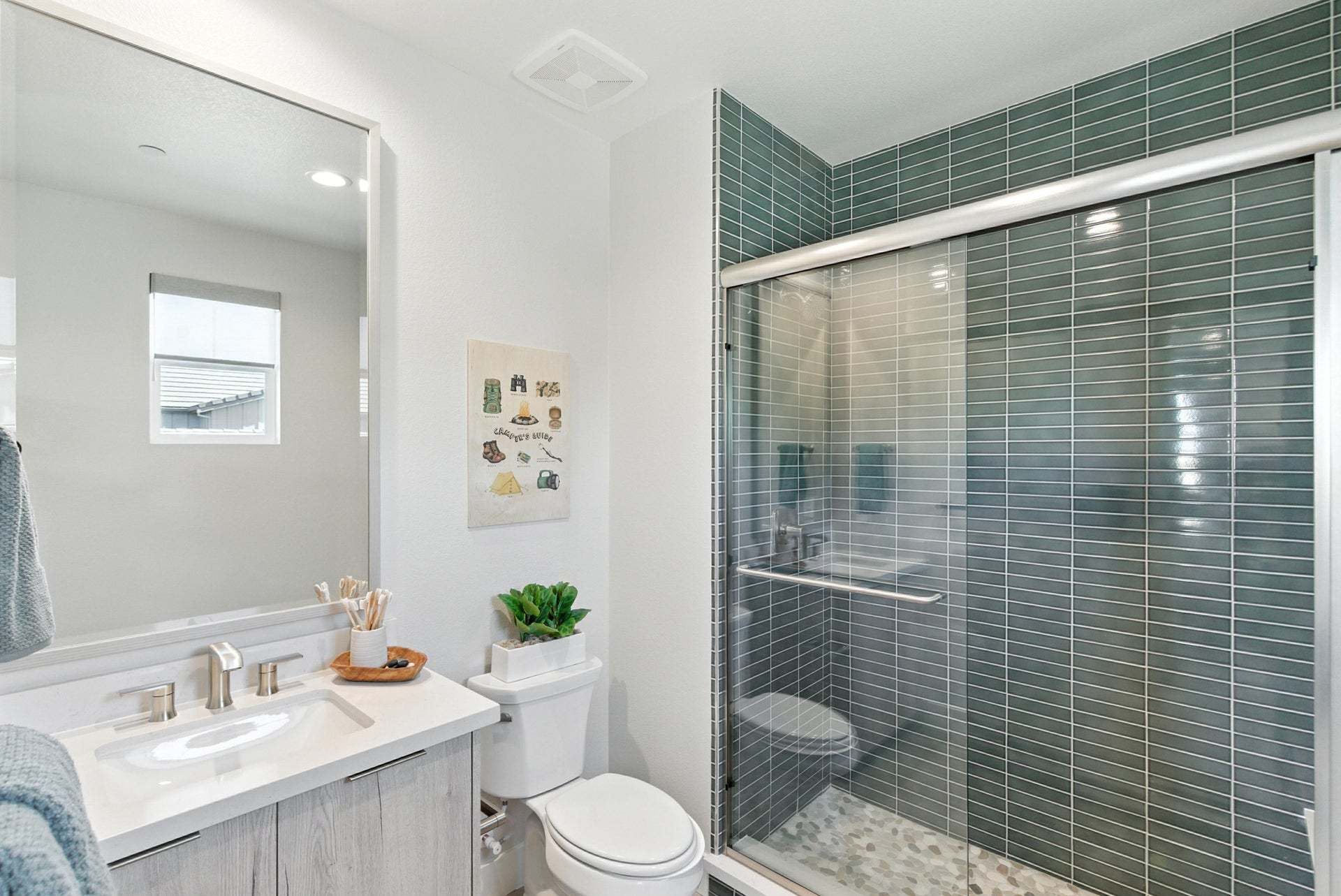 Apricot Estates by Trumark Homes in Brentwood, CA I Residence 2 Model I Bathroom