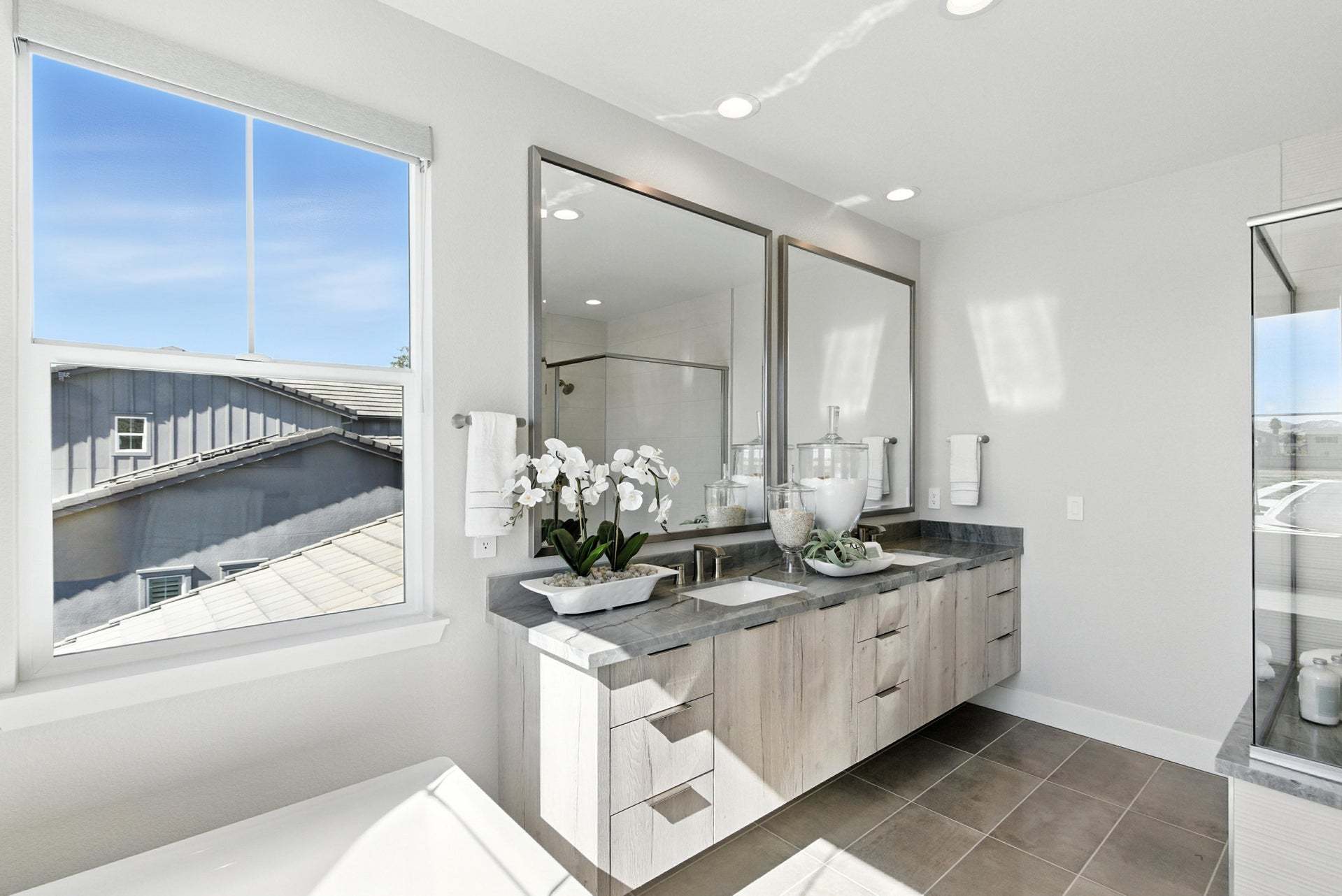 Apricot Estates by Trumark Homes in Brentwood, CA I Residence 2 Model