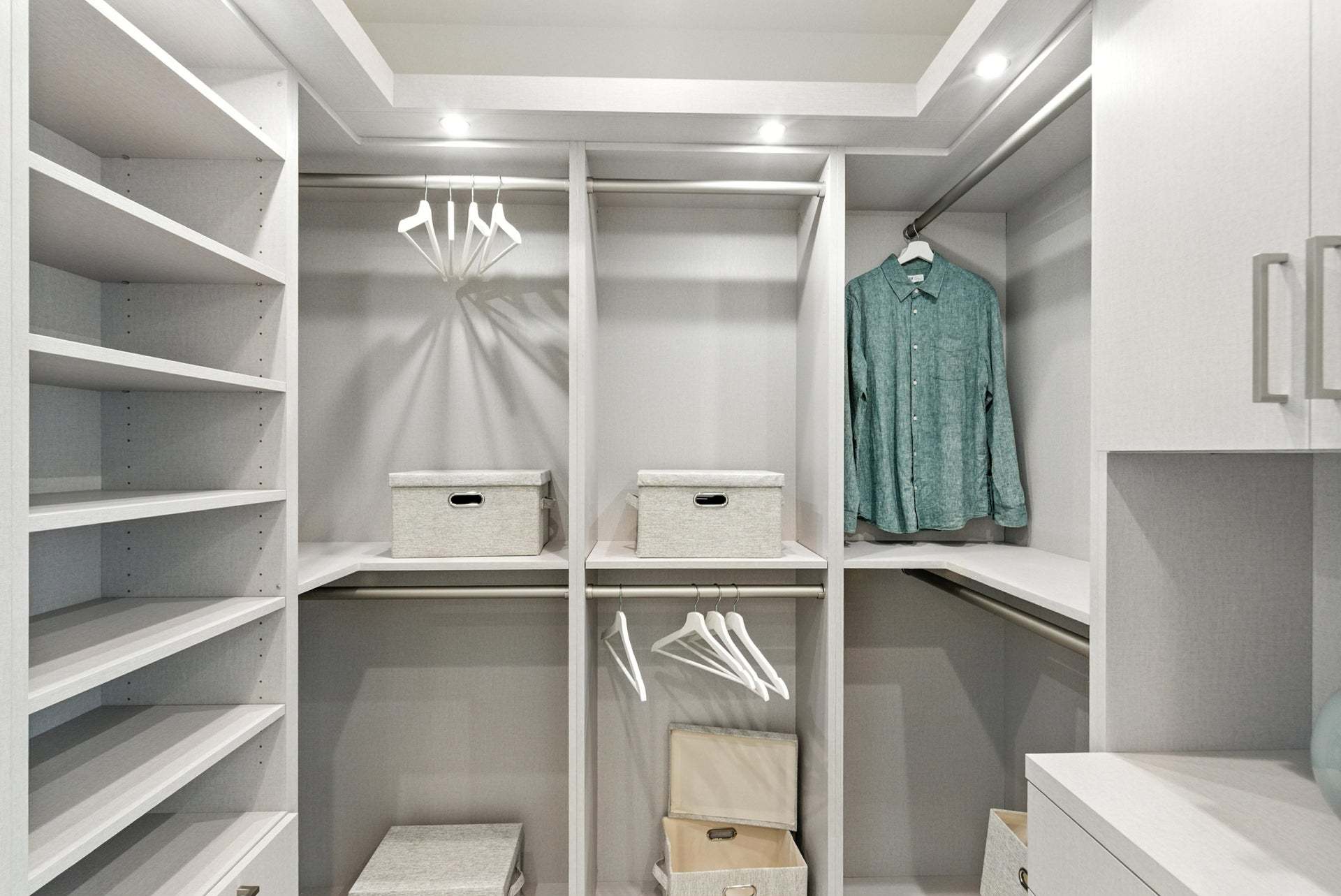 Apricot Estates by Trumark Homes in Brentwood, CA I Residence 2 Model I Walk-In Closet