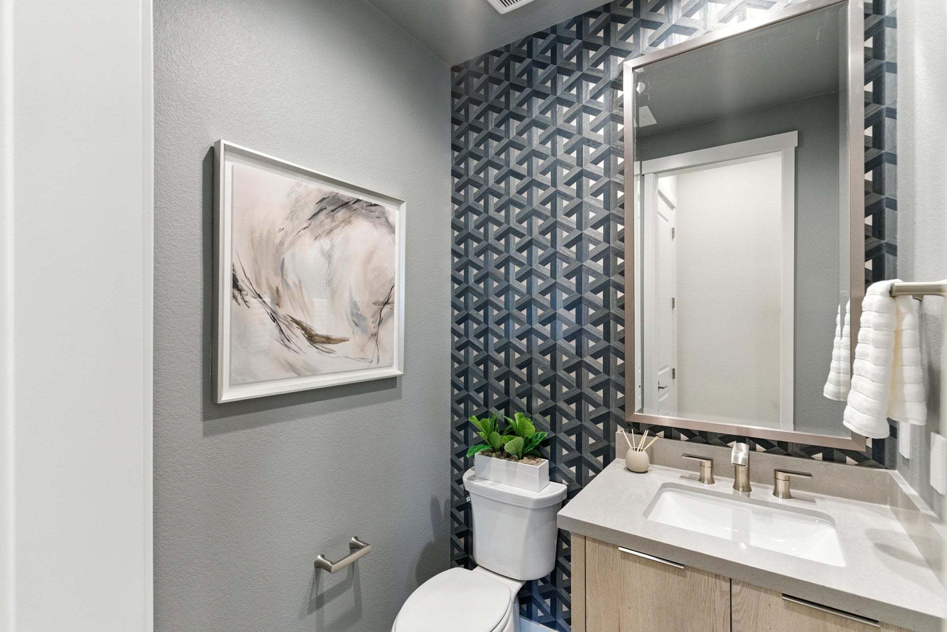 Apricot Estates by Trumark Homes in Brentwood, CA I Residence 2 Model I Bathroom