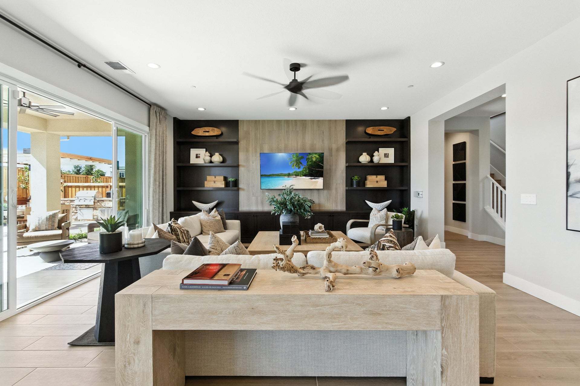 Apricot Estates by Trumark Homes in Brentwood, CA I Residence 3 Model I Great Room