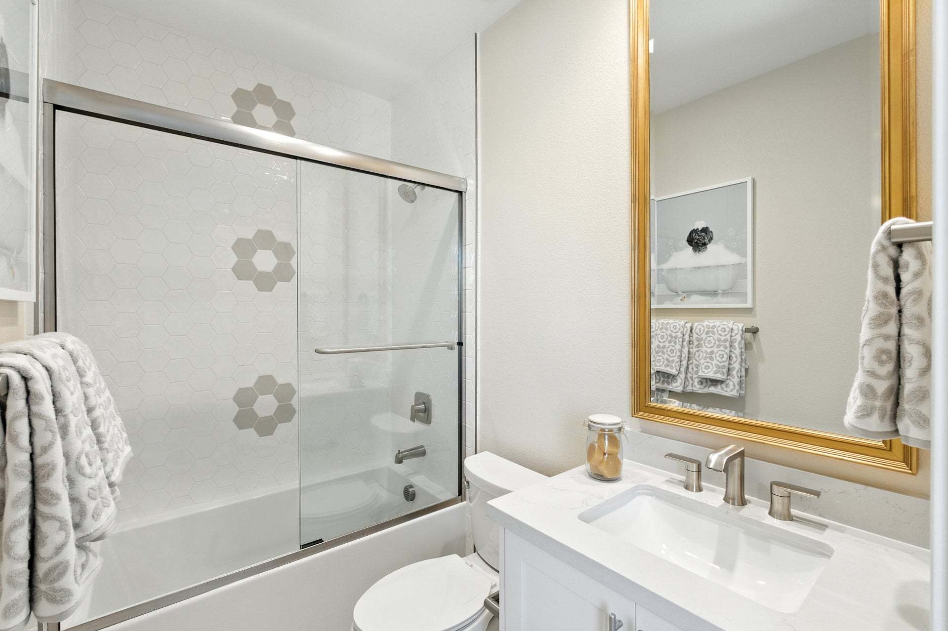 Azure at Francis Ranch by Trumark Homes in Dublin, CA I Residence 1 Model I Bathroom