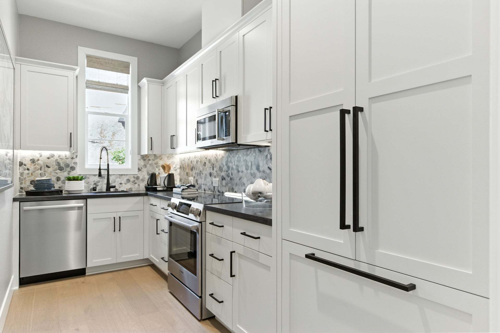 Orchid at Francis Ranch By Trumark Homes in Dublin, CA I Residence 2 Model I Butler's Pantry