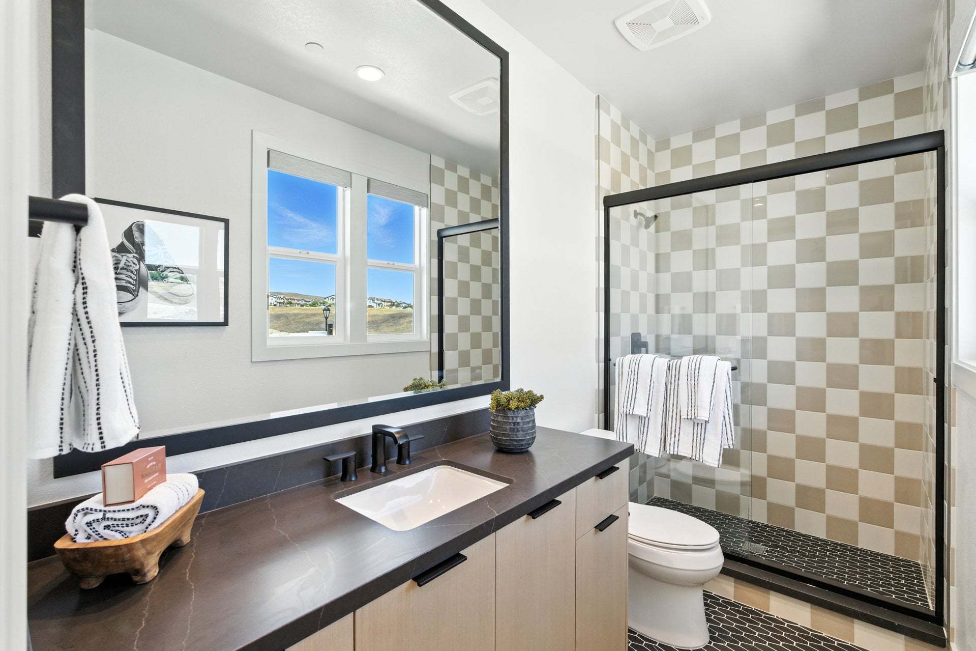 Azure at Francis Ranch by Trumark Homes in Dublin, CA I Residence 2 Model I Bathroom