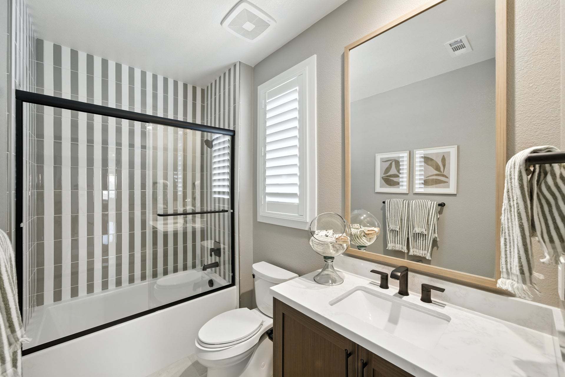 Orchid at Francis Ranch By Trumark Homes in Dublin, CA I Residence 3 Model I Bathroom