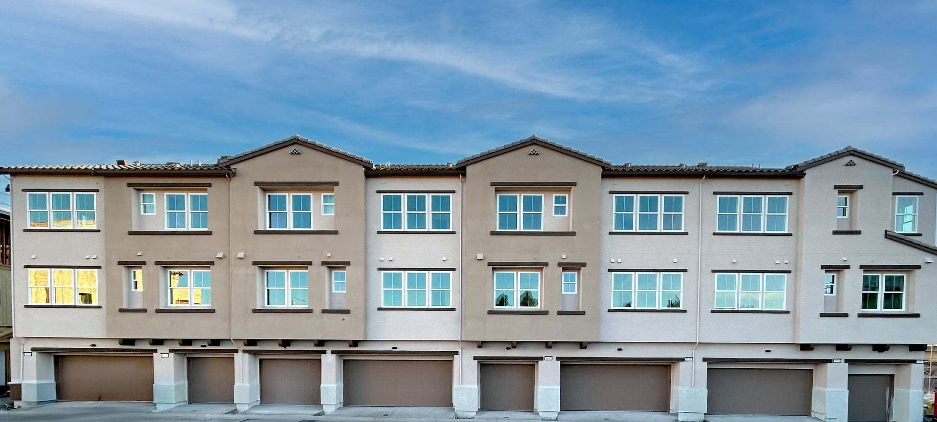 Alicante at Arroyo Crossings by Trumark Homes I Livermore, CA I Exterior