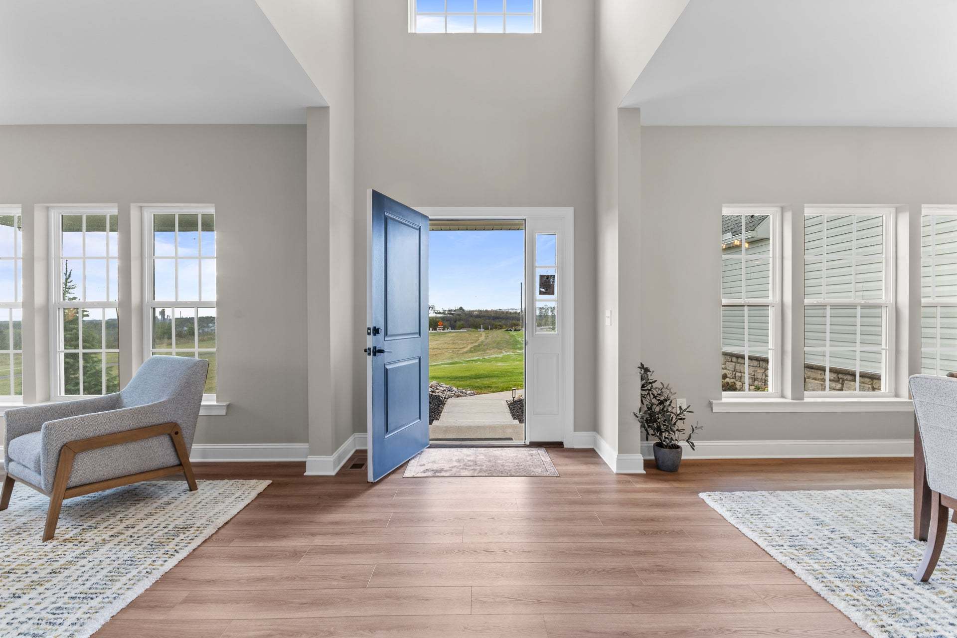 Juniper Foyer