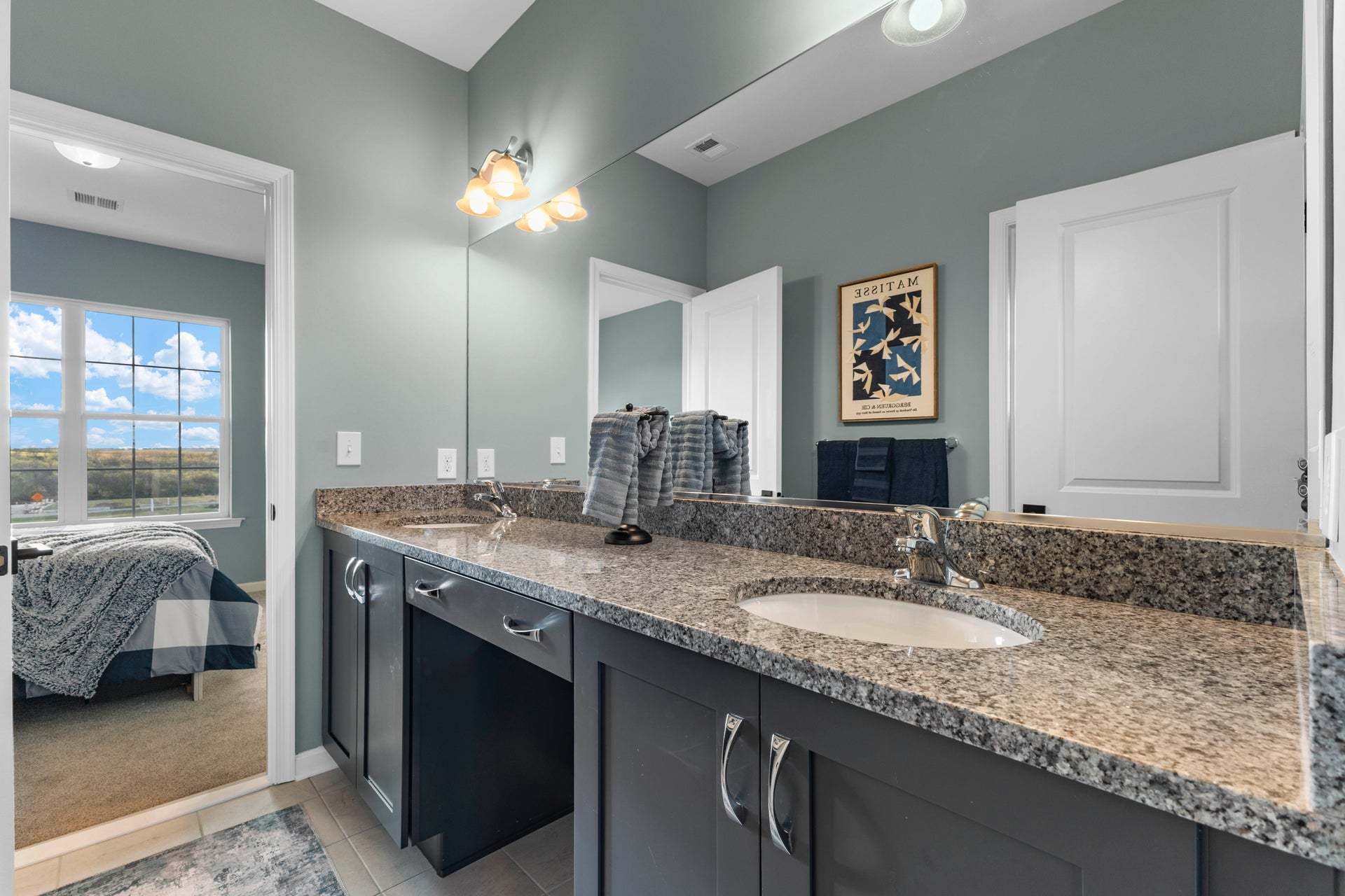 Juniper Jack-n-Jill Bath