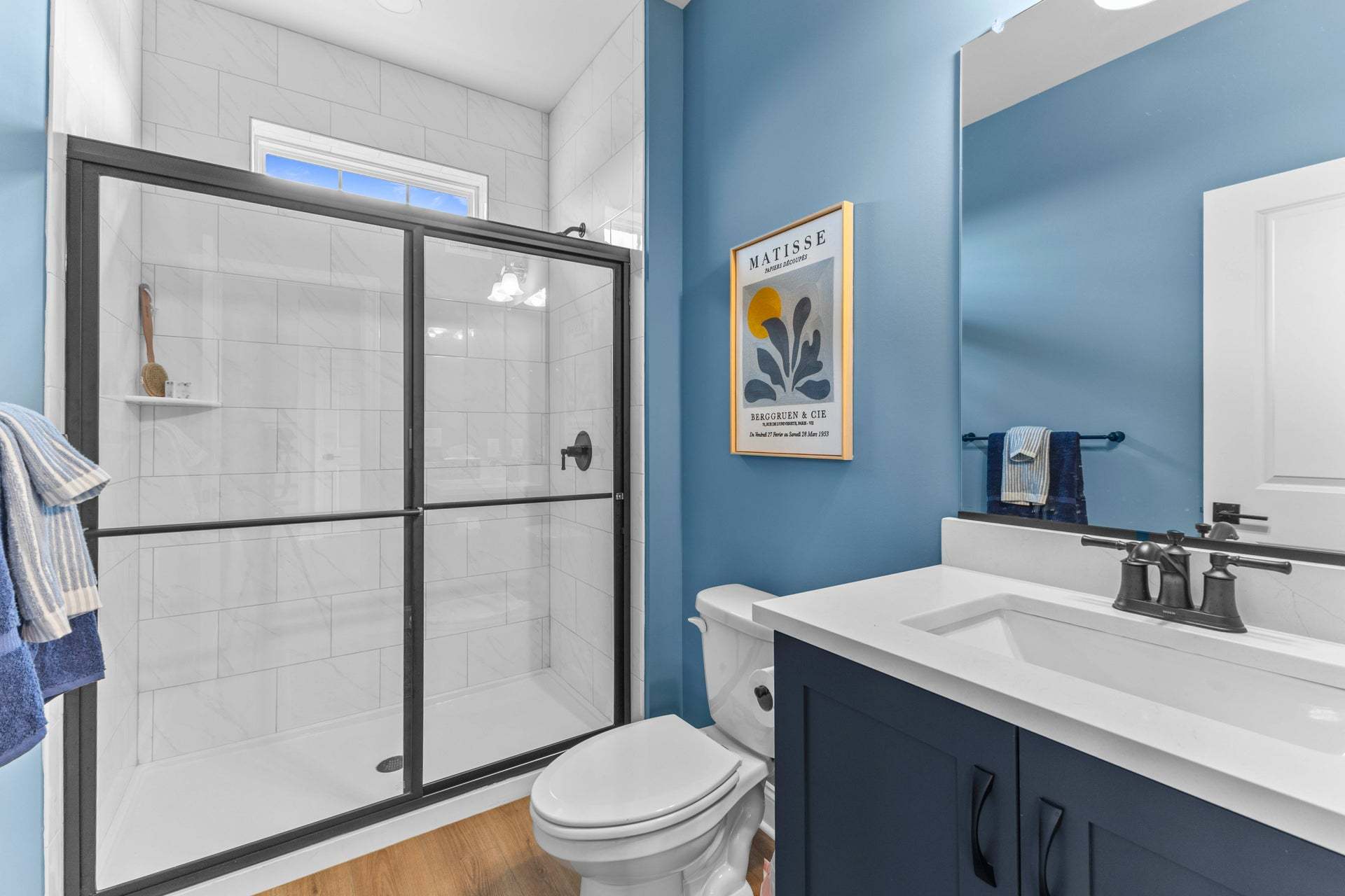 Juniper Optional Full Powder Room