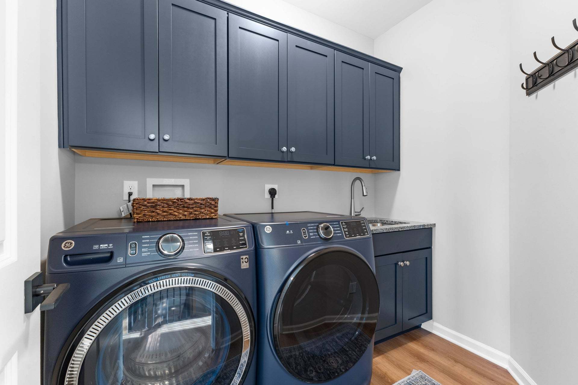 Juniper Laundry Room