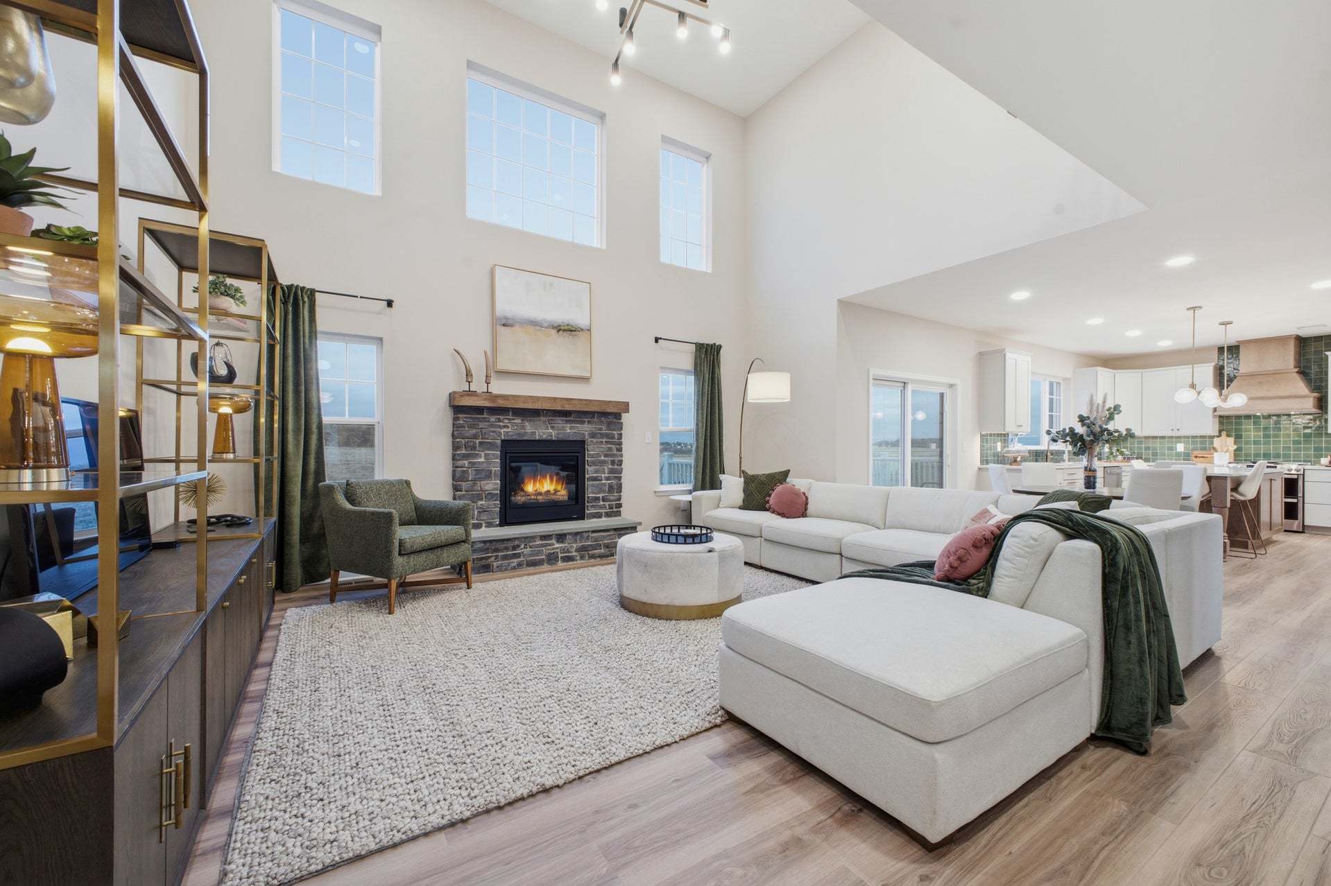 Breckenridge 2-Story Great Room