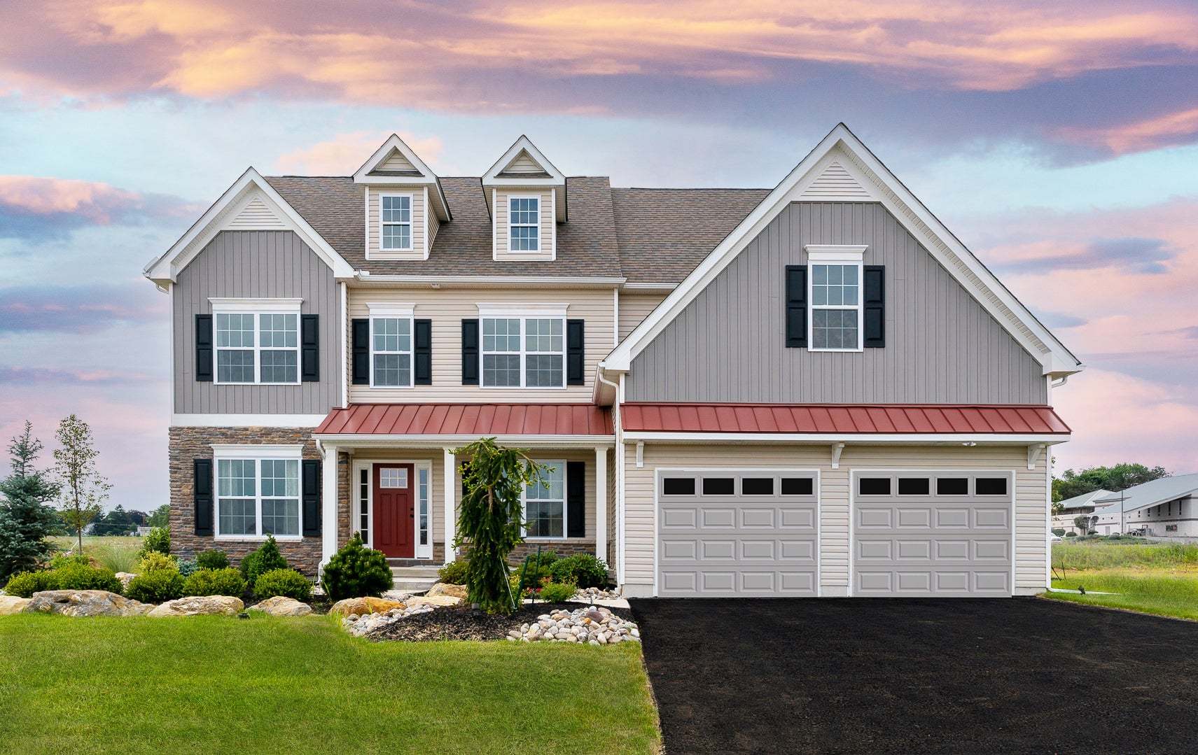 Breckenridge Grande Farmhouse Exterior