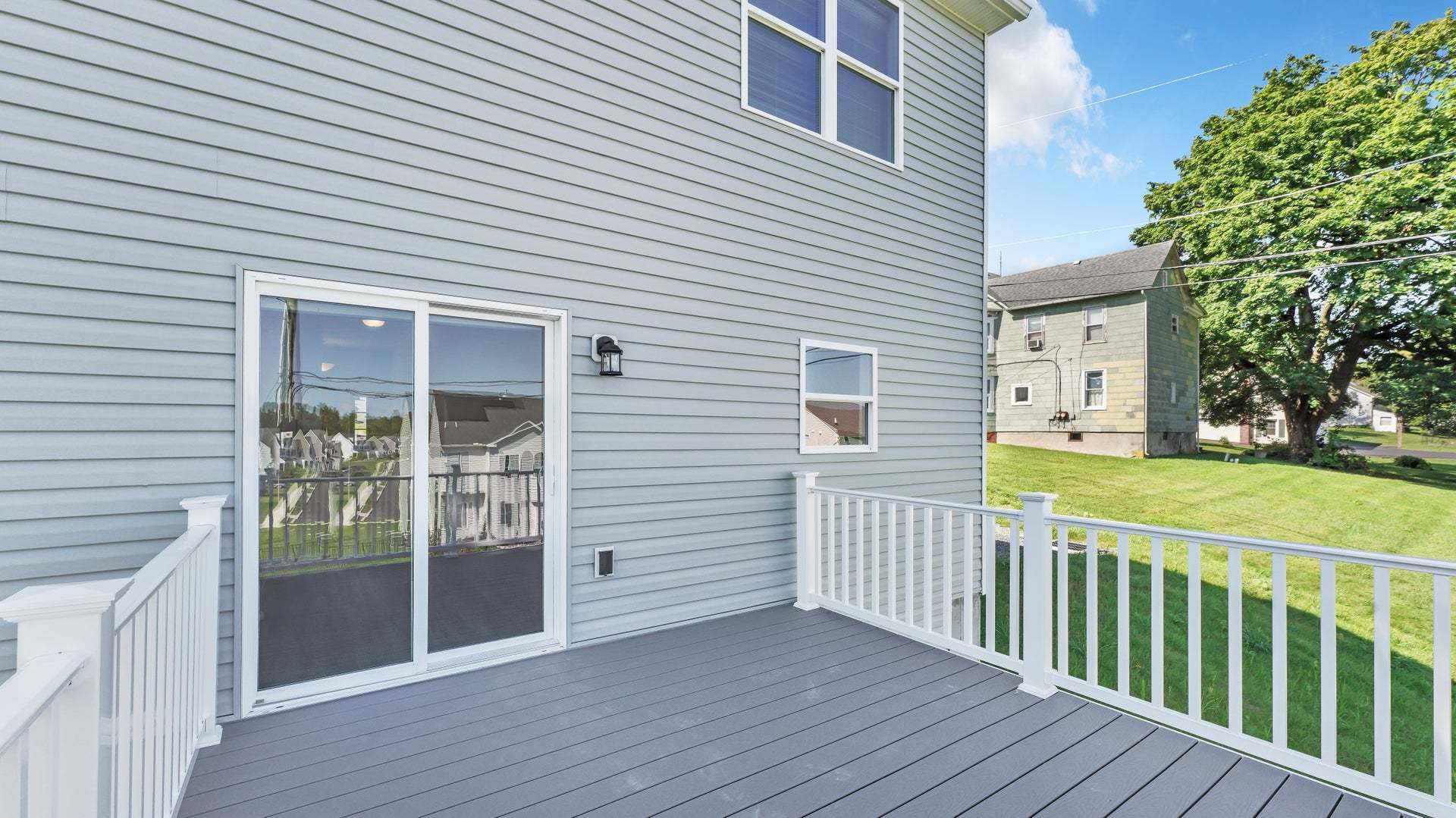 Birchwood Optional Trex Deck