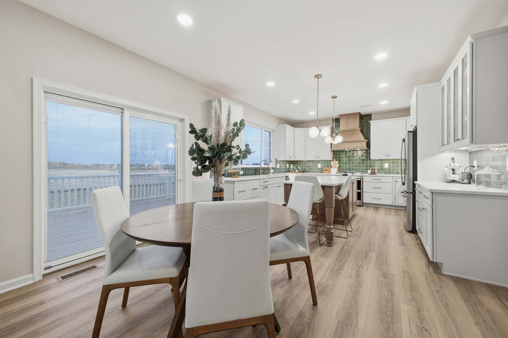 Breckenridge Optional U-Shaped Kitchen