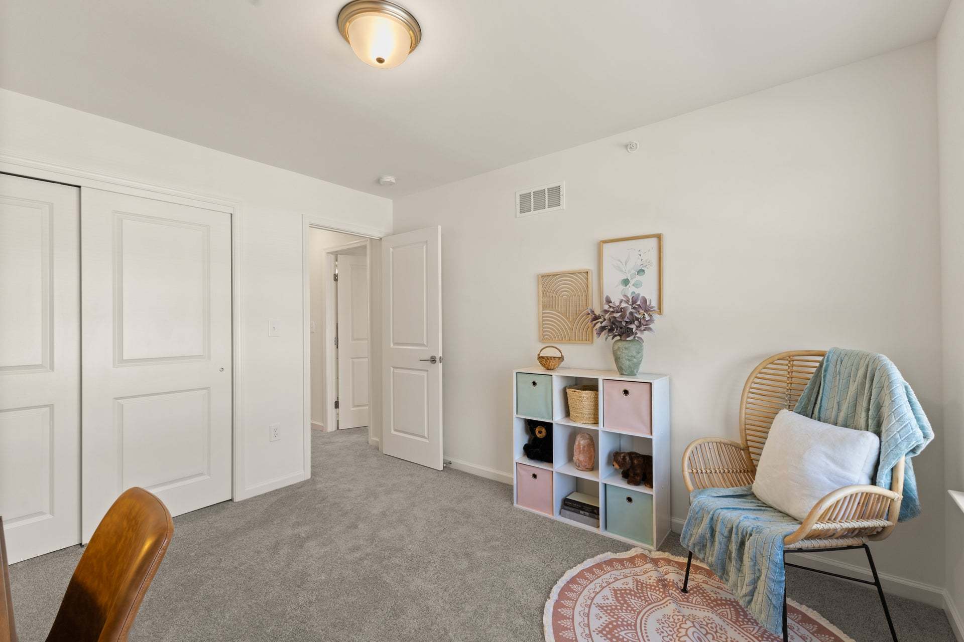 Alpine Bedroom 2