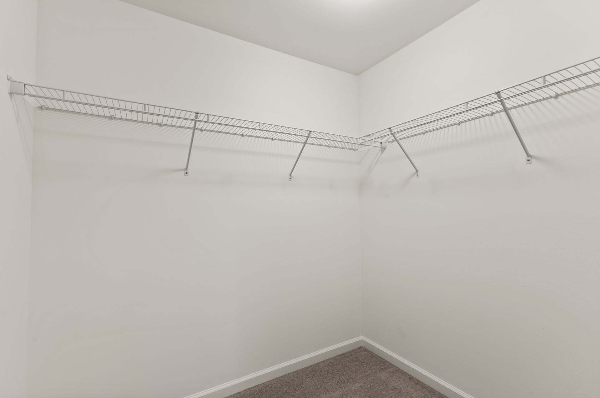 Grayson Owner's Closet