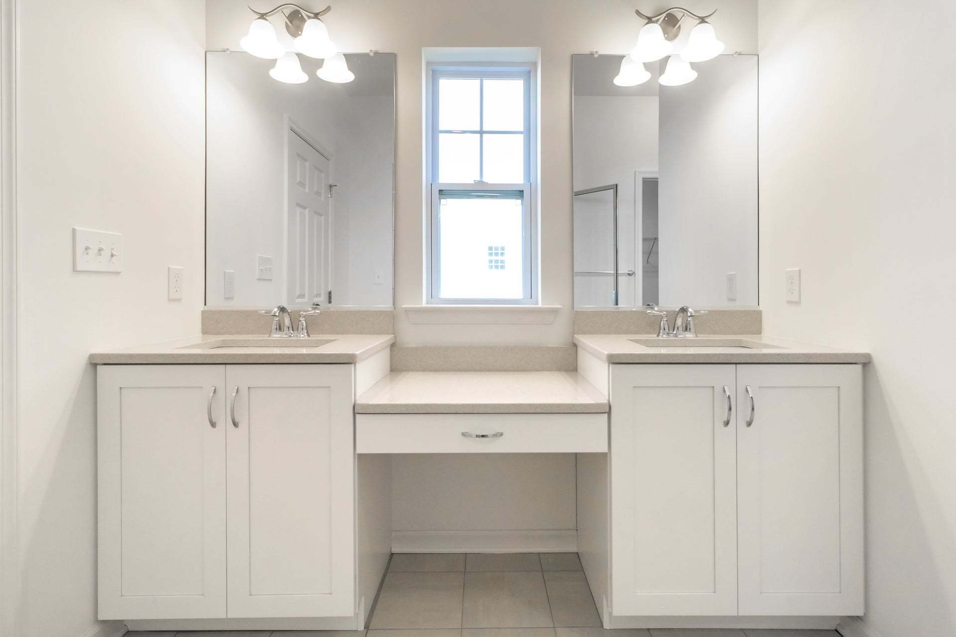 Folino Owner's Bath