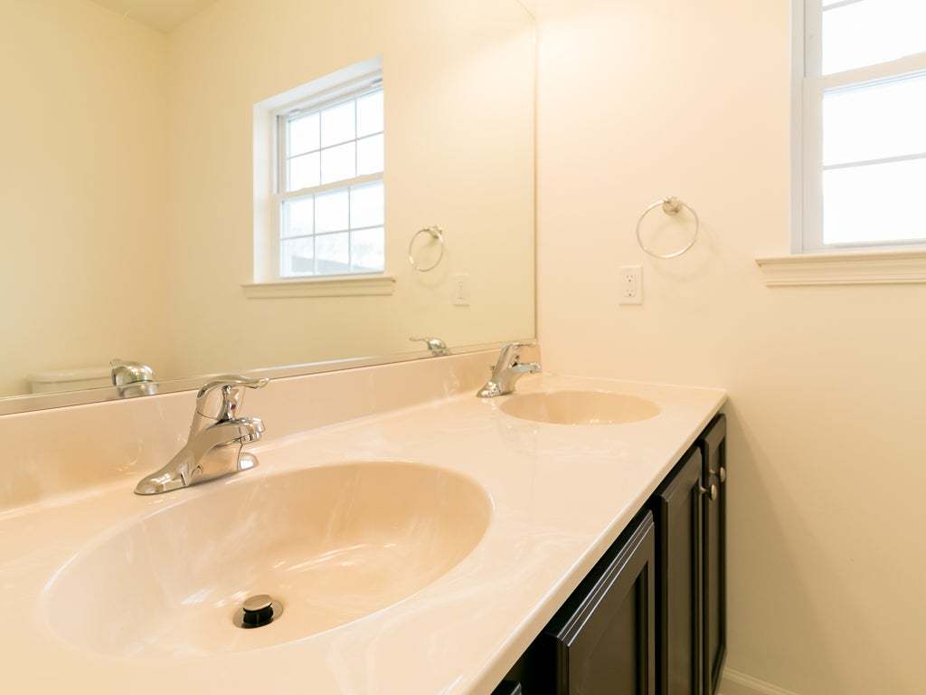 St. Andrews Owner's Bath