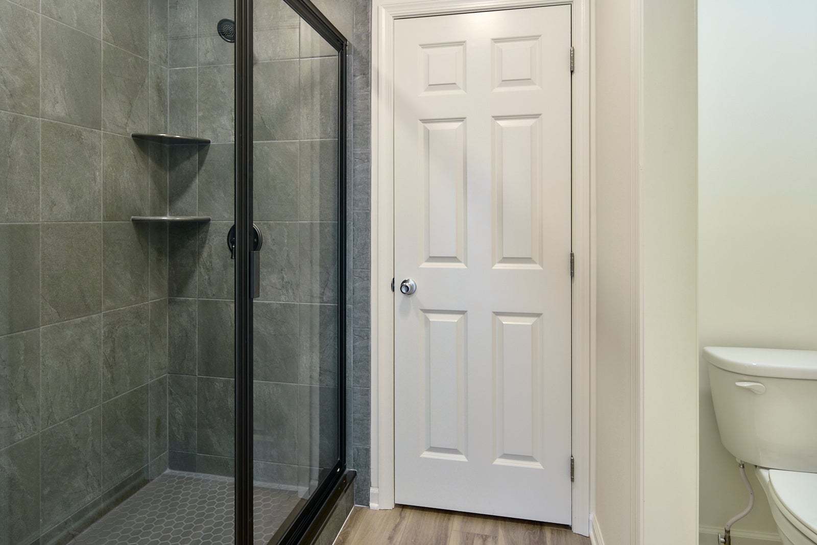 Lily Owners' Bath