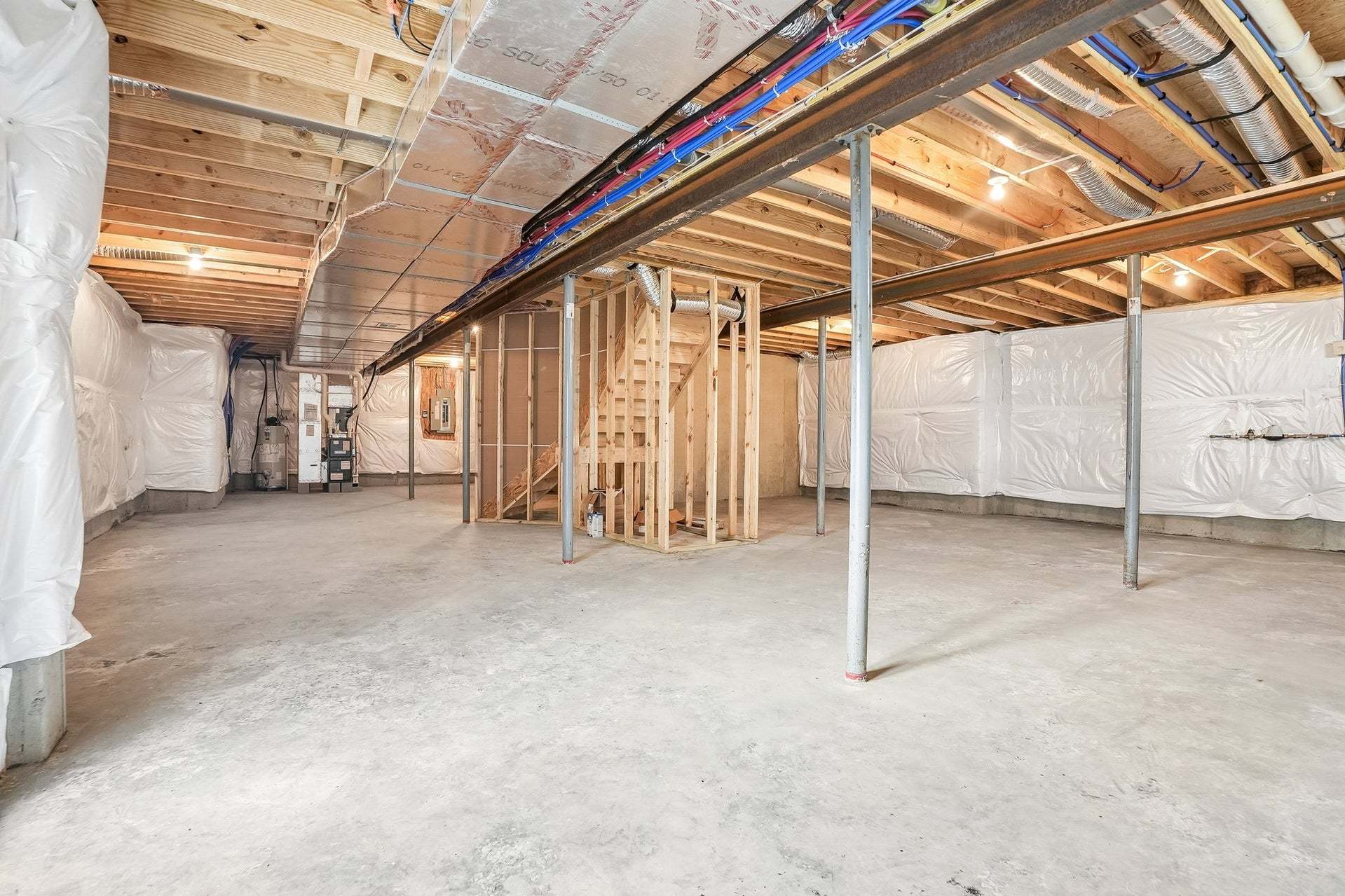 9' Full Basement