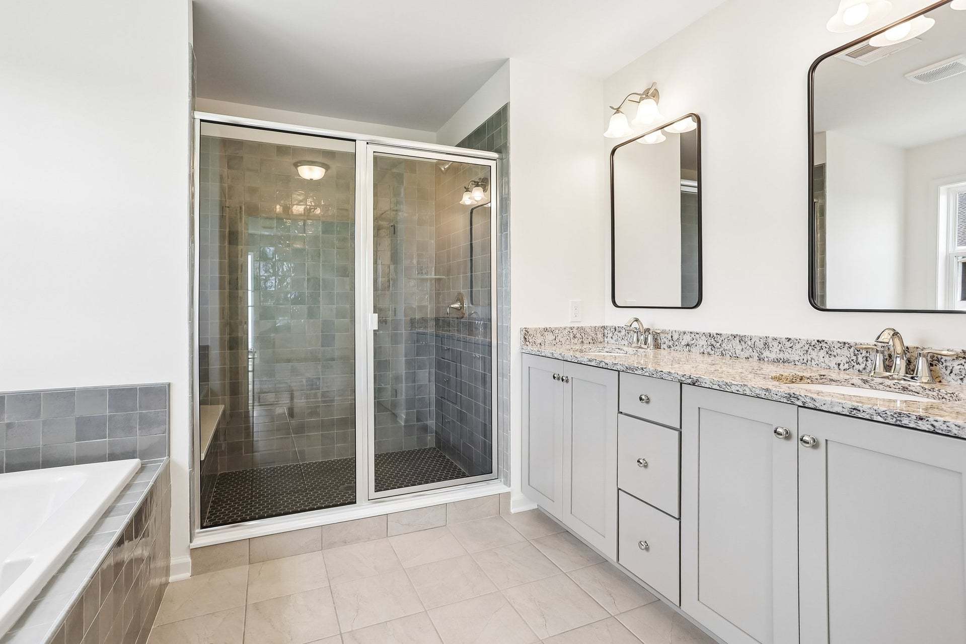 Owners' Bath