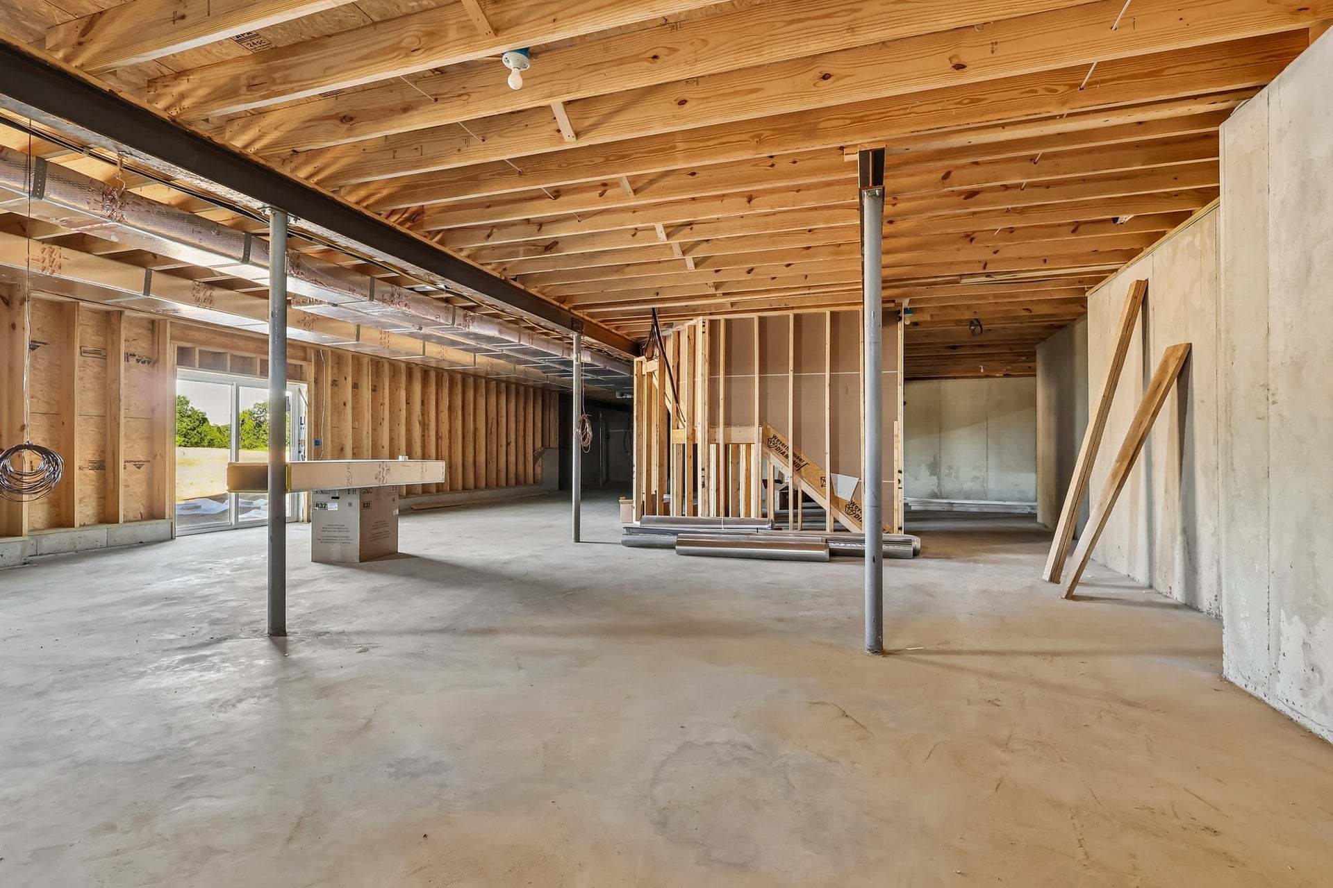 Preakness 9' Walkout Basement