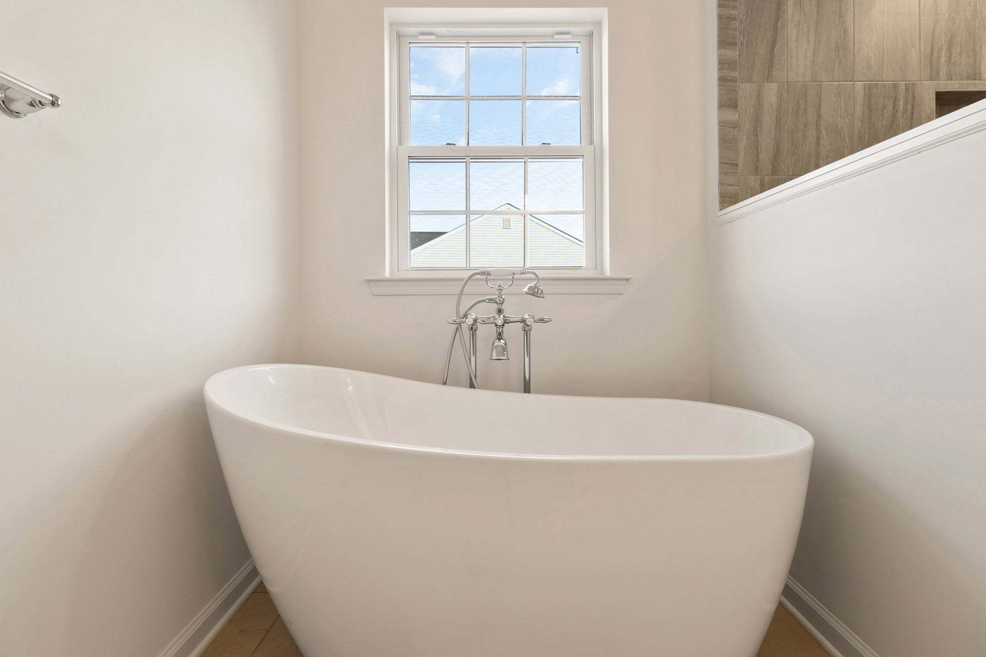 Churchill Owner's Bath with Optional Slipper Tub