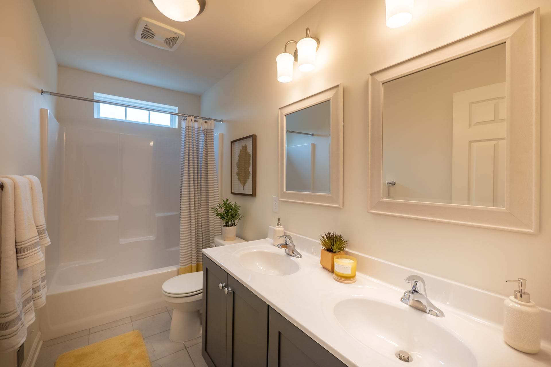 Madison Hall Bath