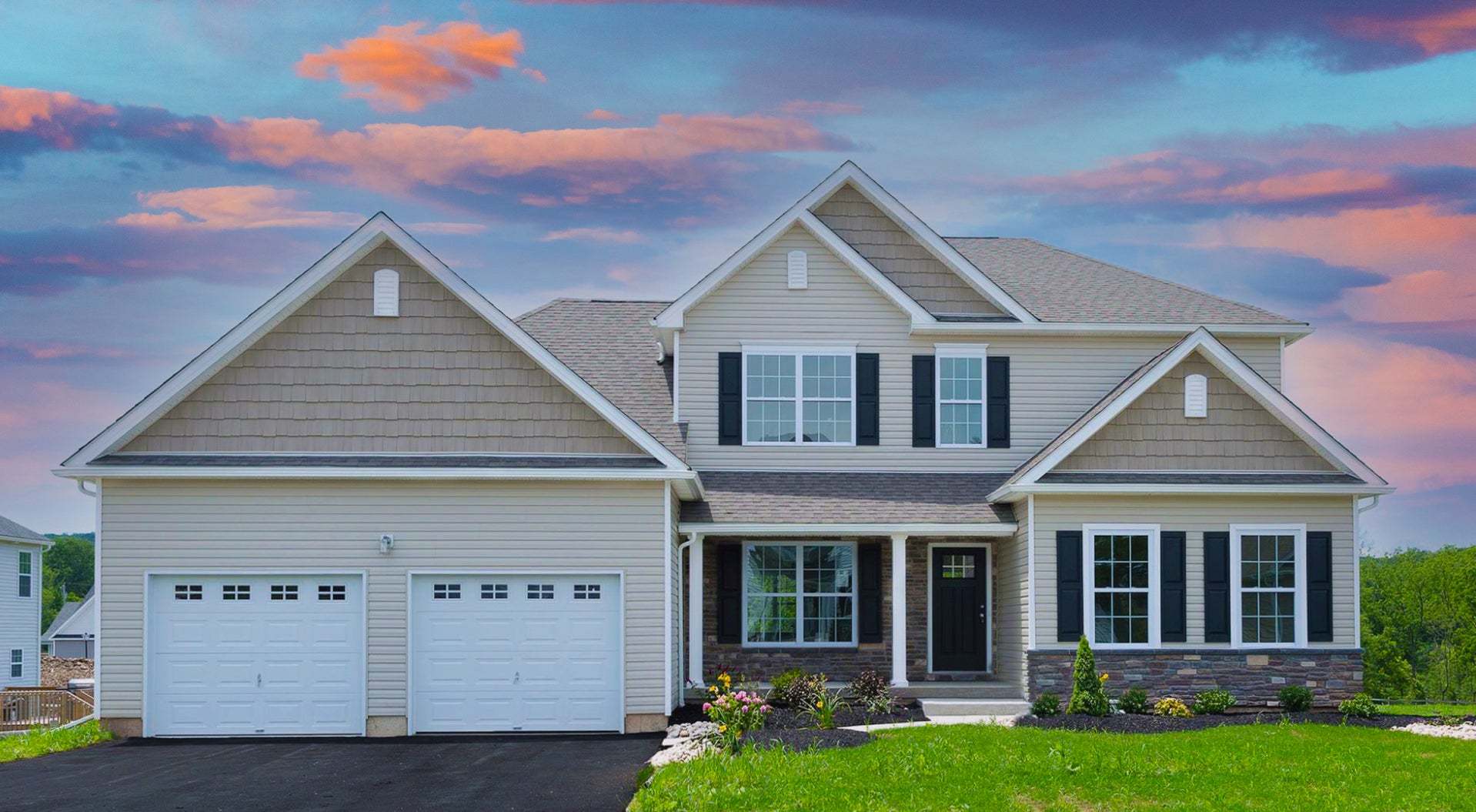 Sienna Country Exterior