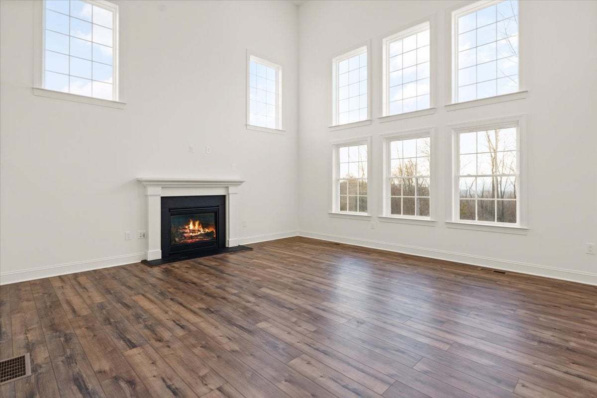 Sienna 2-Story Great Room
