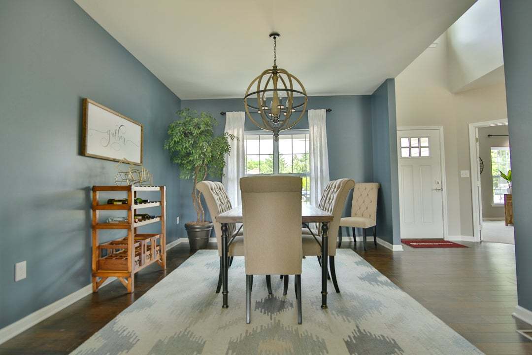 Sienna Dining Room