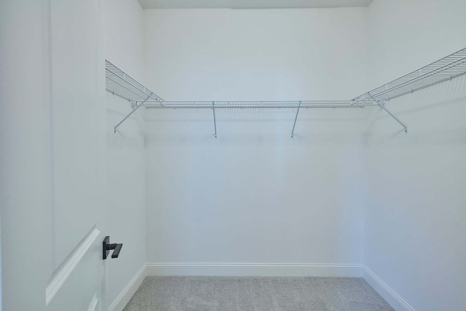 Folino Owner's Closet