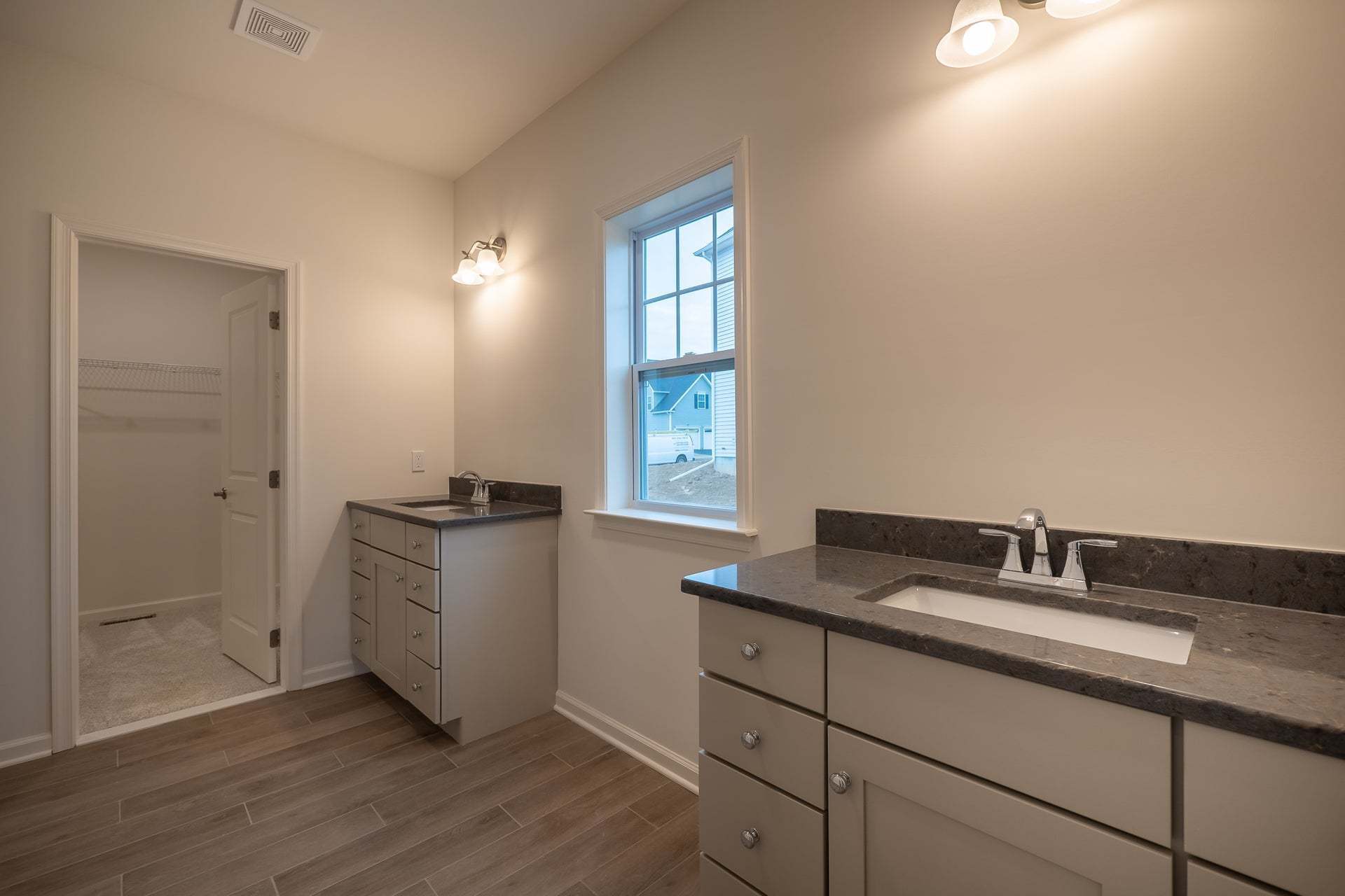 Franklyn Owner's Bath