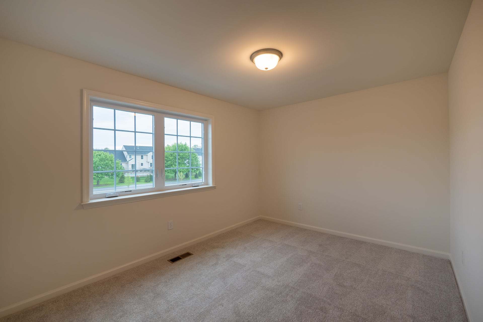 Franklyn Bedroom