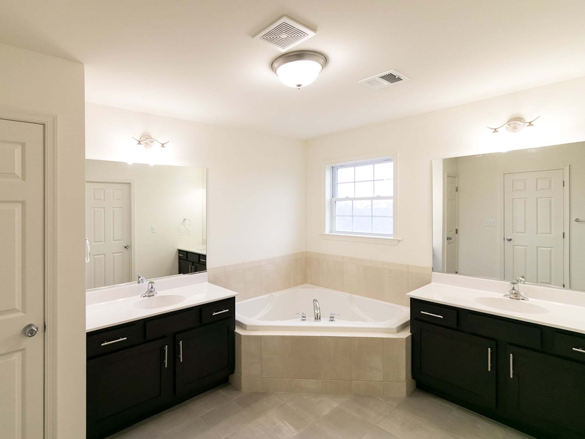 Breckenridge Optional Owner's Tub