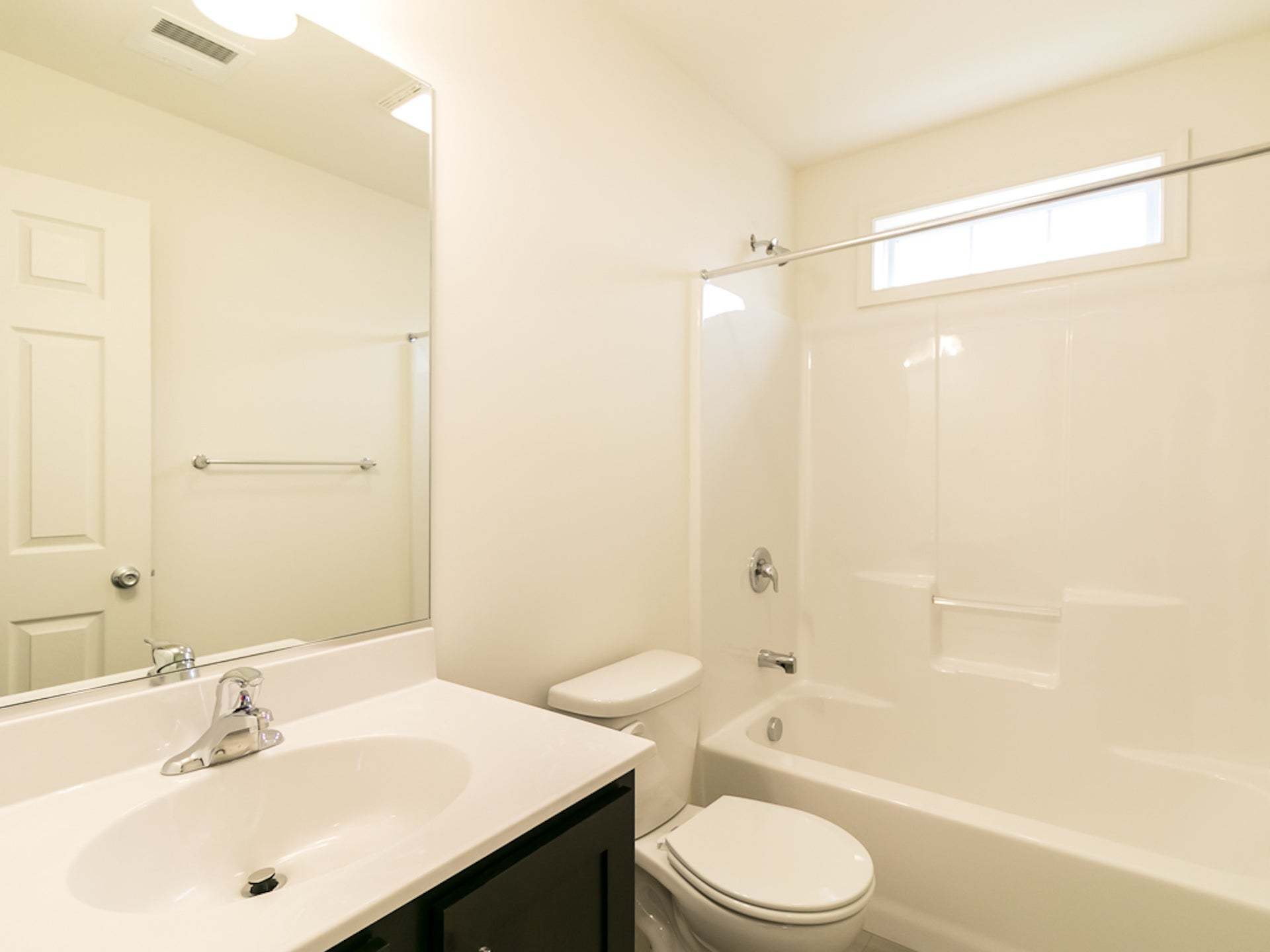 Breckenridge Hall Bath