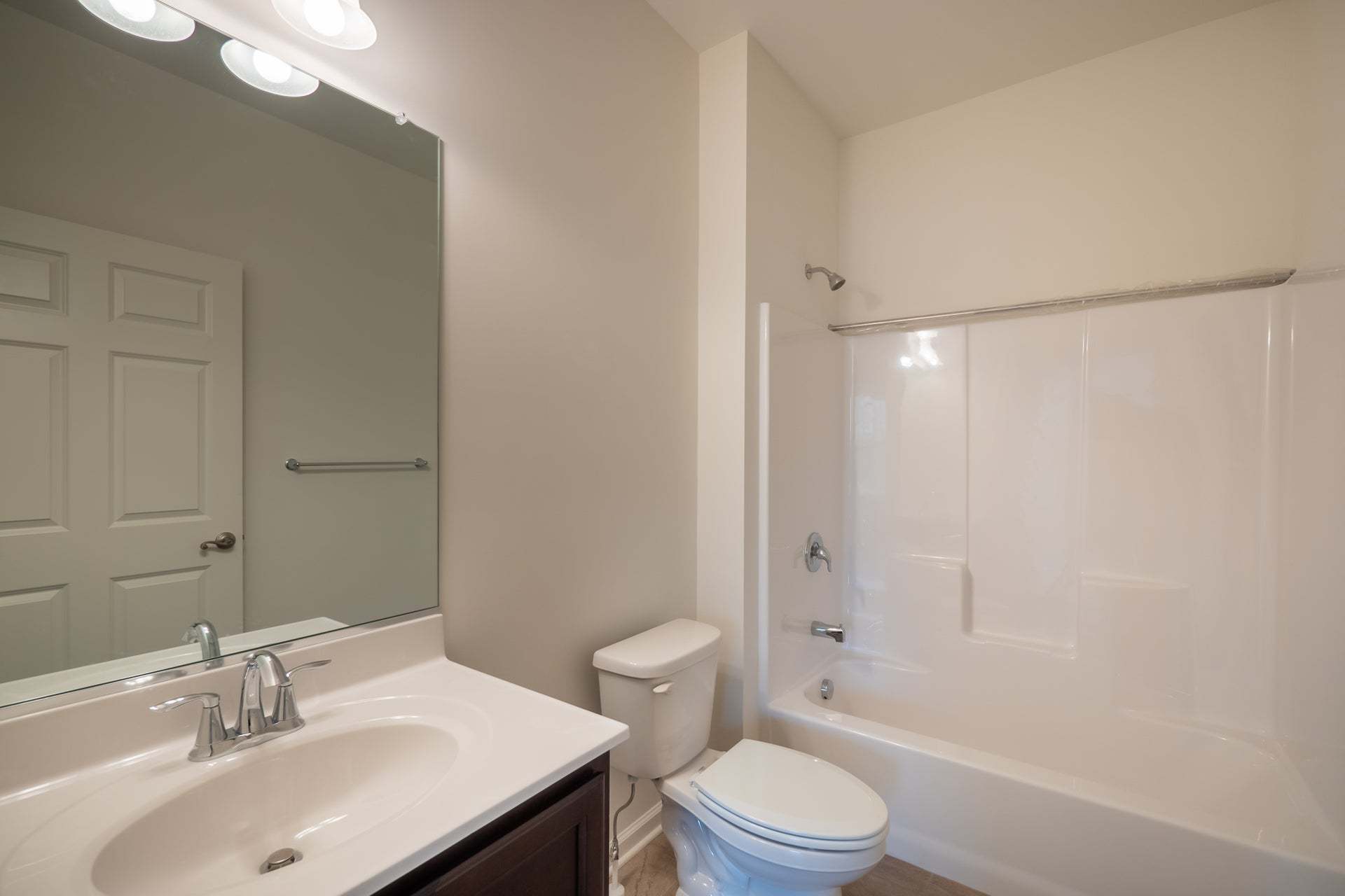 Pinehurst Hall Bath