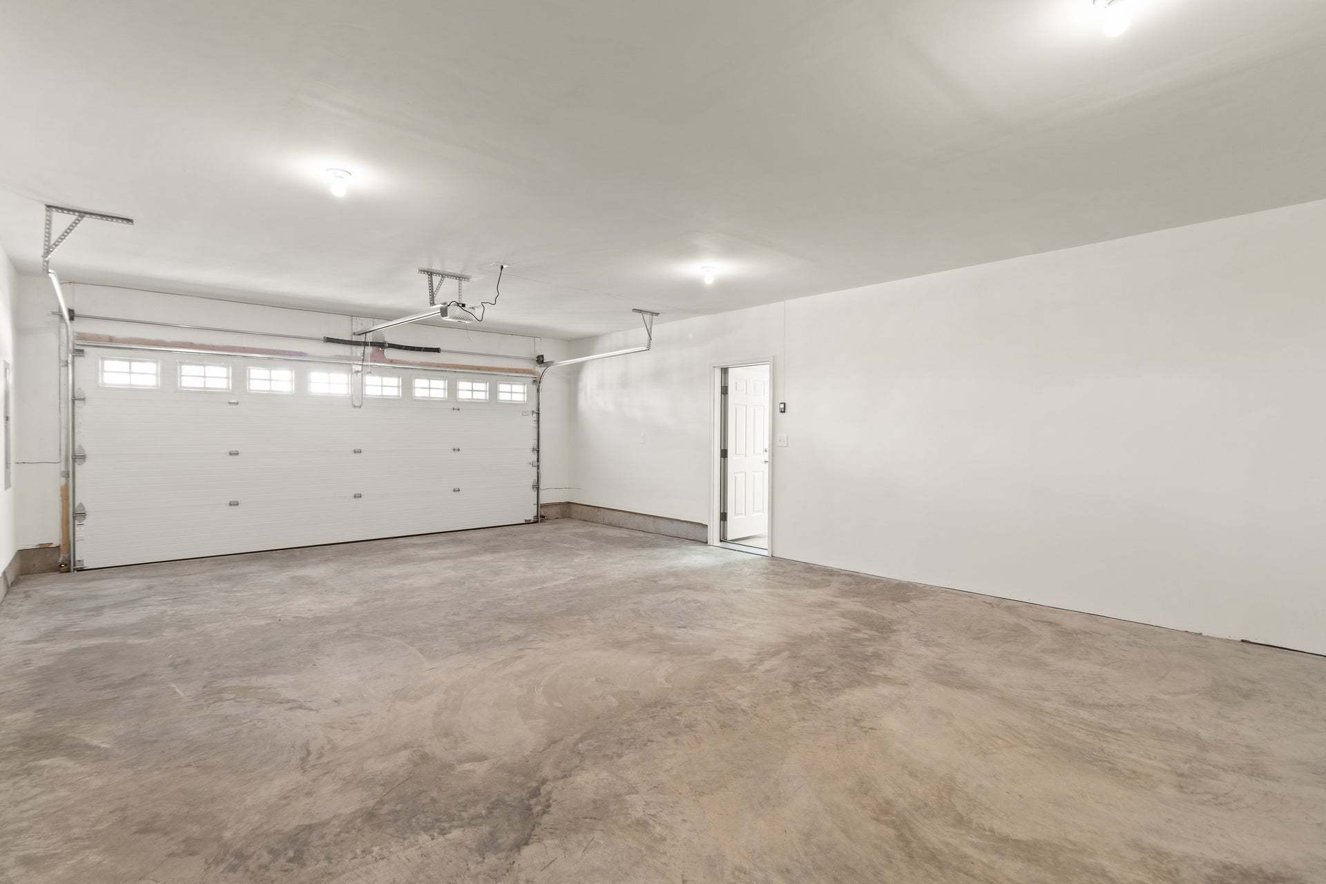 Whitehall 2-Car Garage