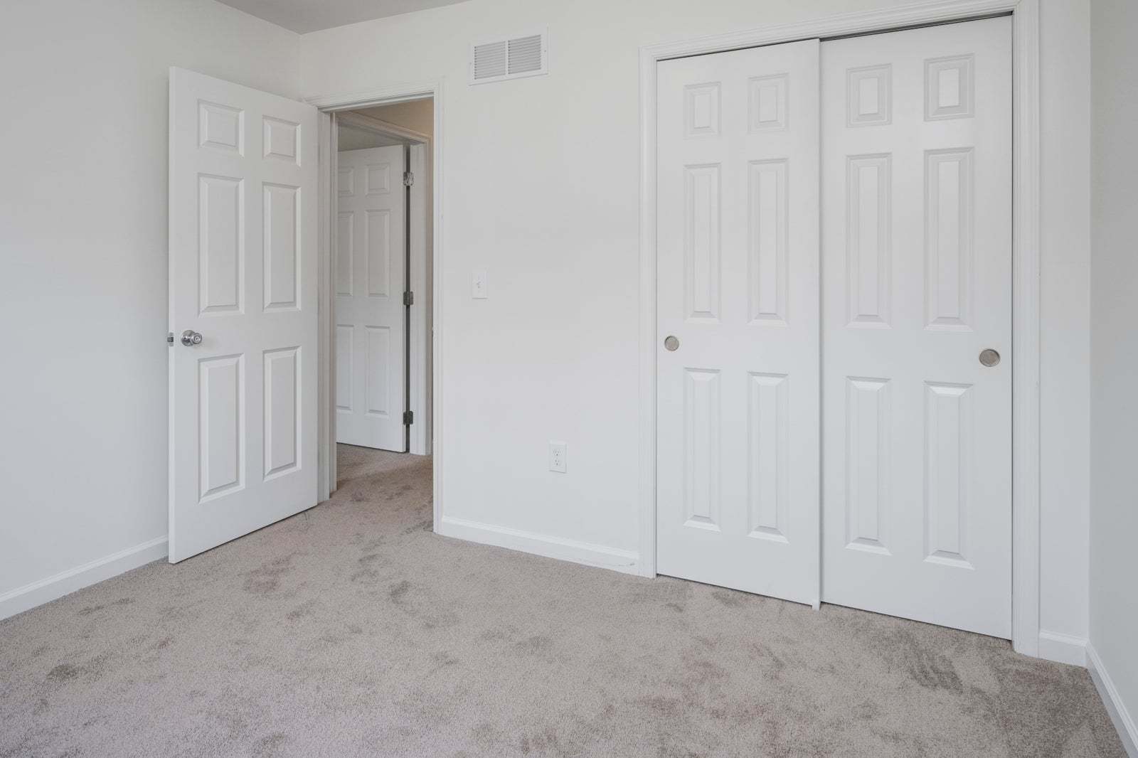 Greens Bedroom