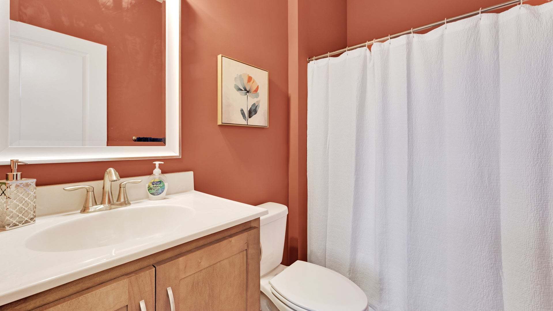 Madison Optional Full 1st Floor Bath