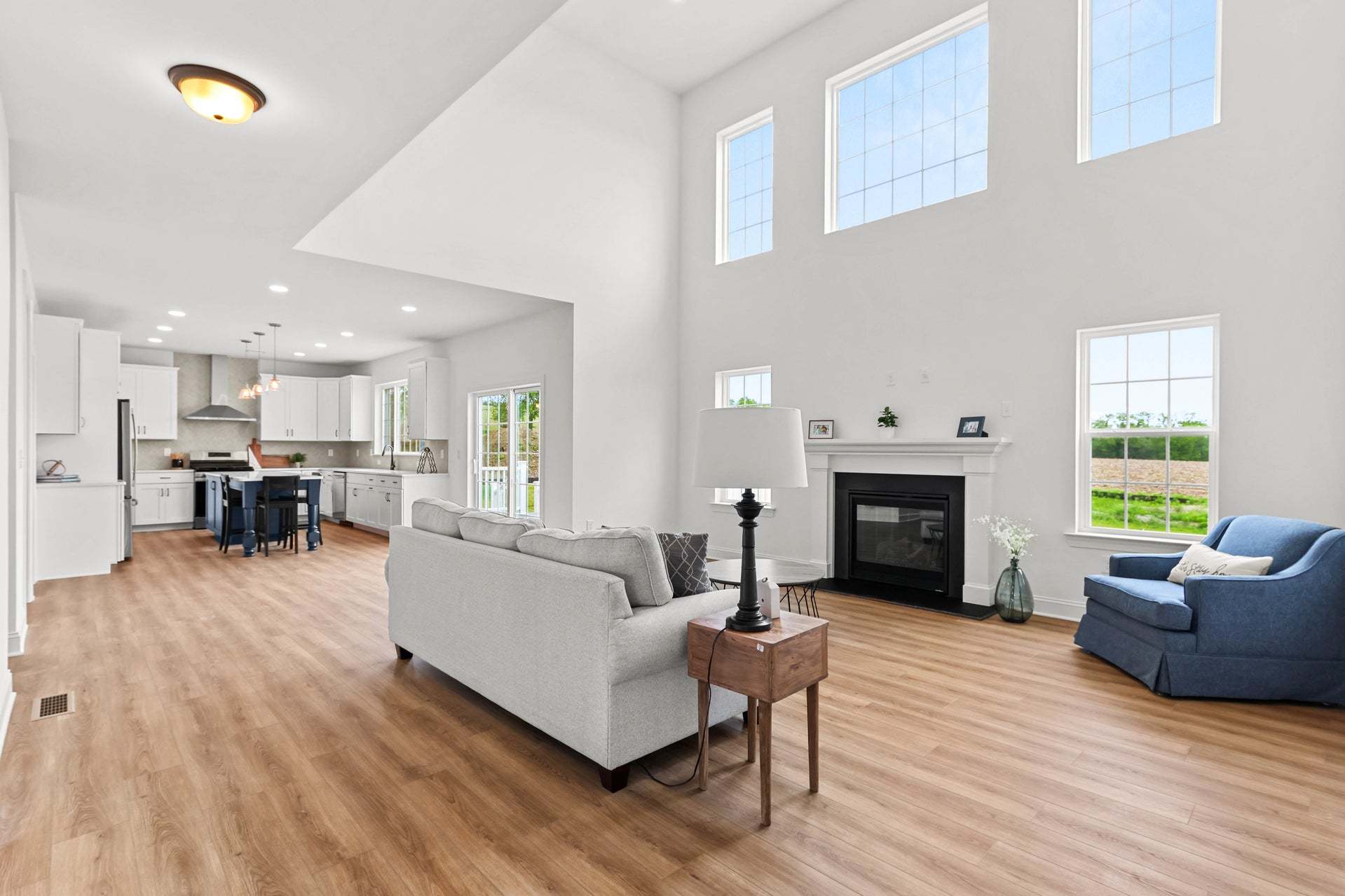 Breckenridge 2-Story Great Room with Optional Fireplace