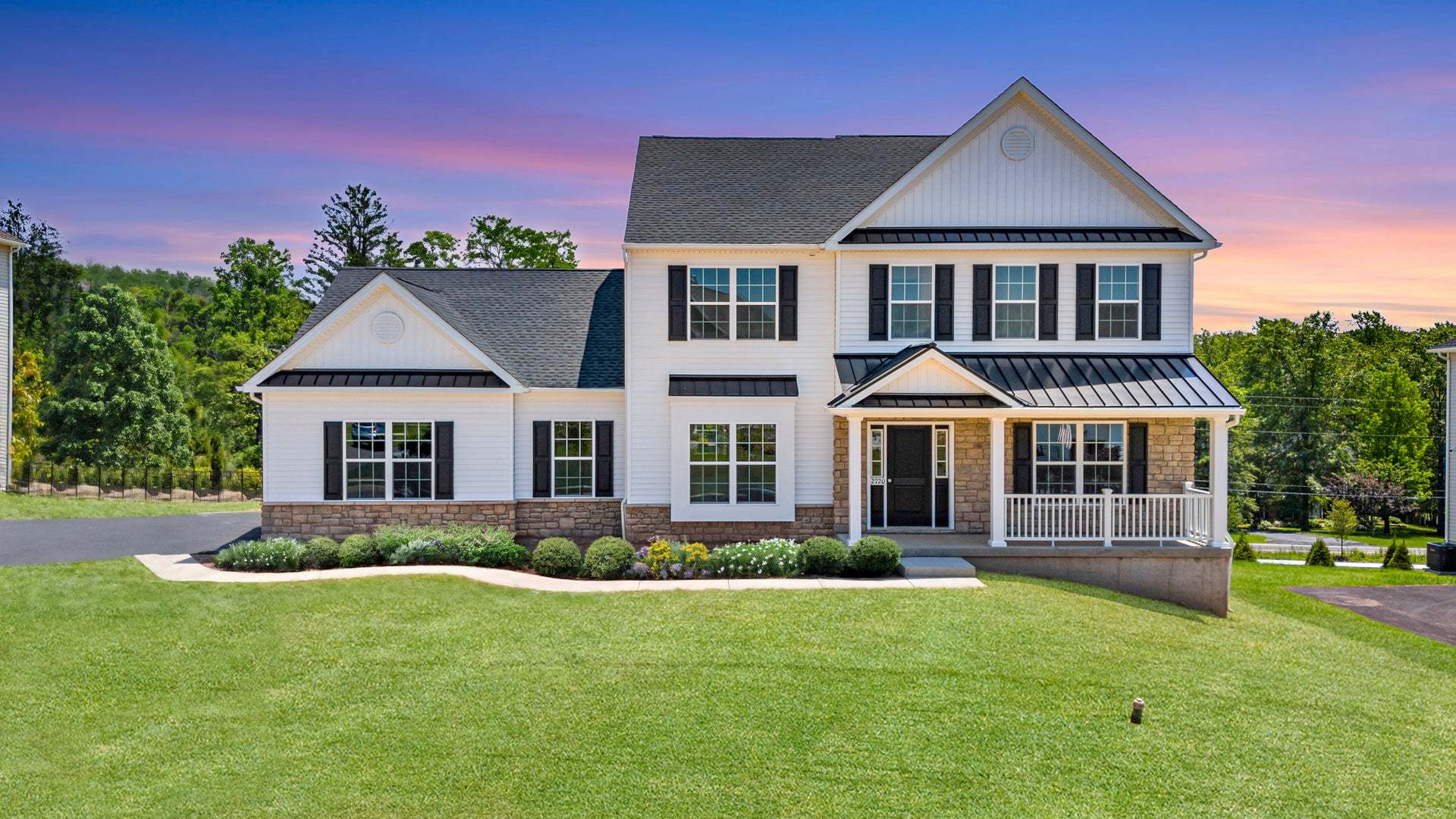 Magnolia Farmhouse Exterior