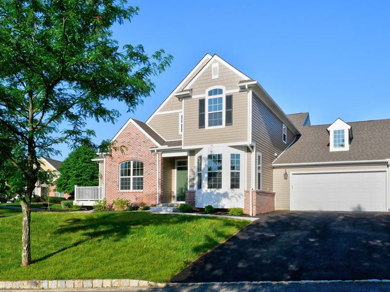 2430 Sonoma Drive #92 (Talia)