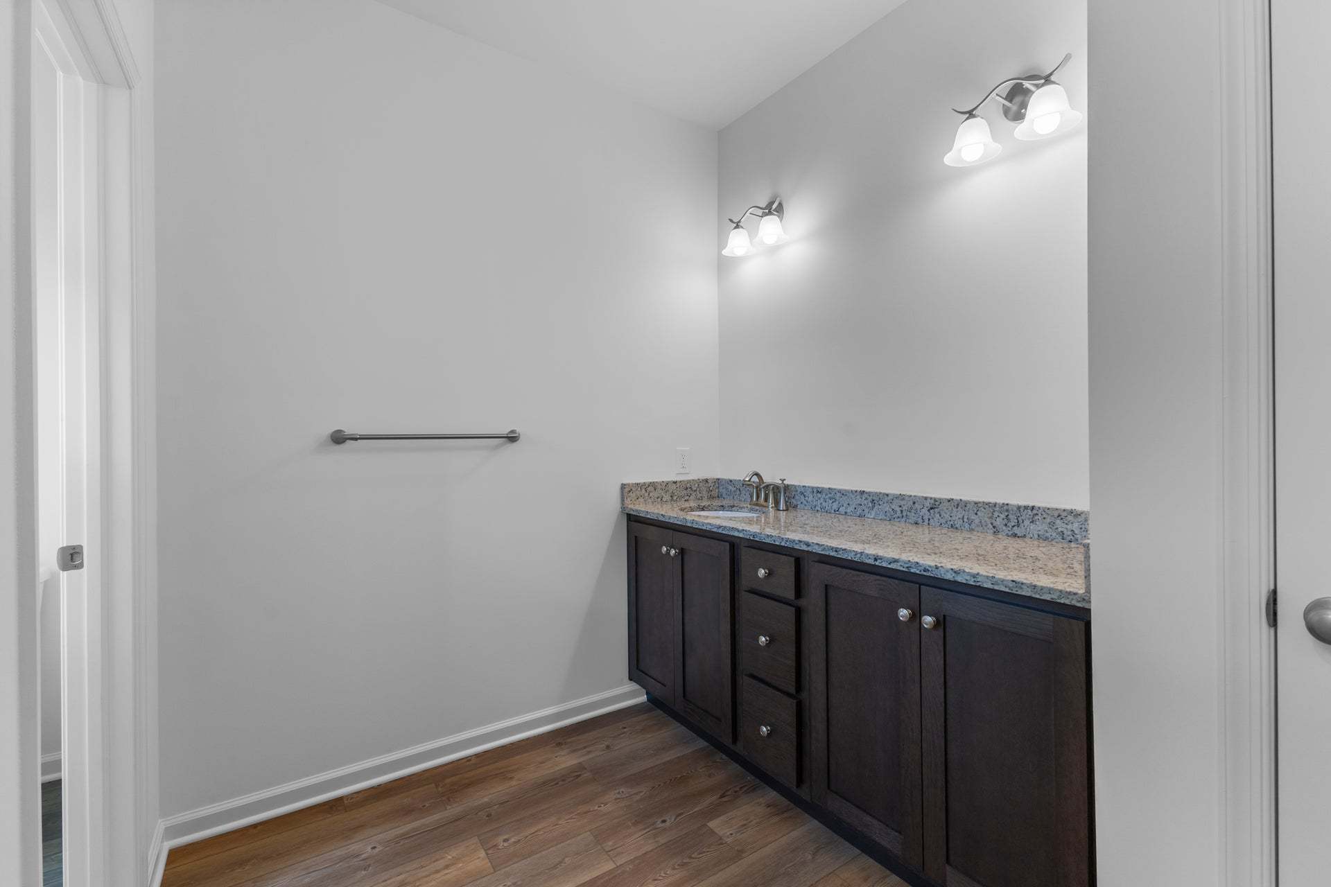 Rockford Owners' Bath