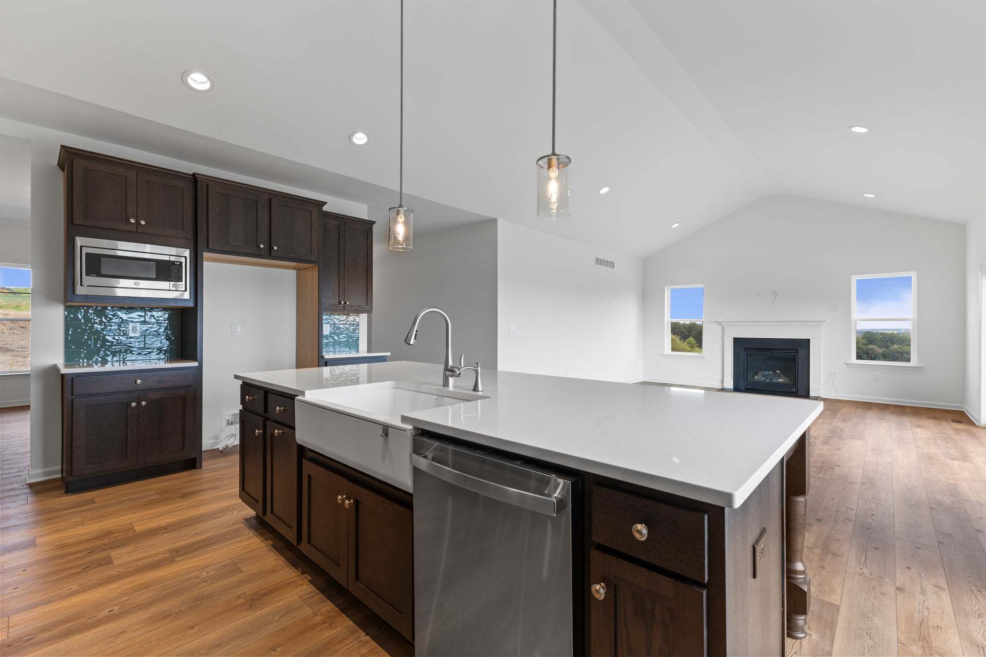 Rockford Kitchen and Great Room with Optional Fireplace Window Package